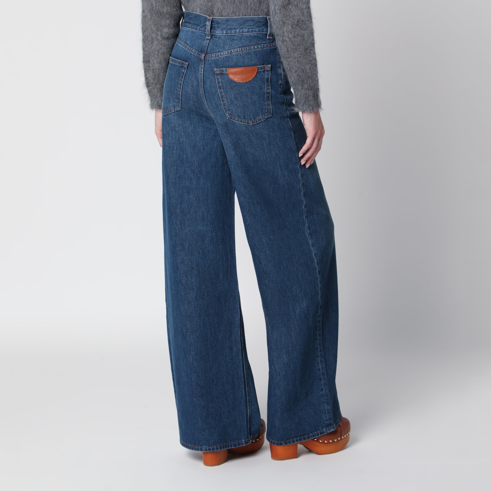 Jeans a zampa blu notte effetto slavato