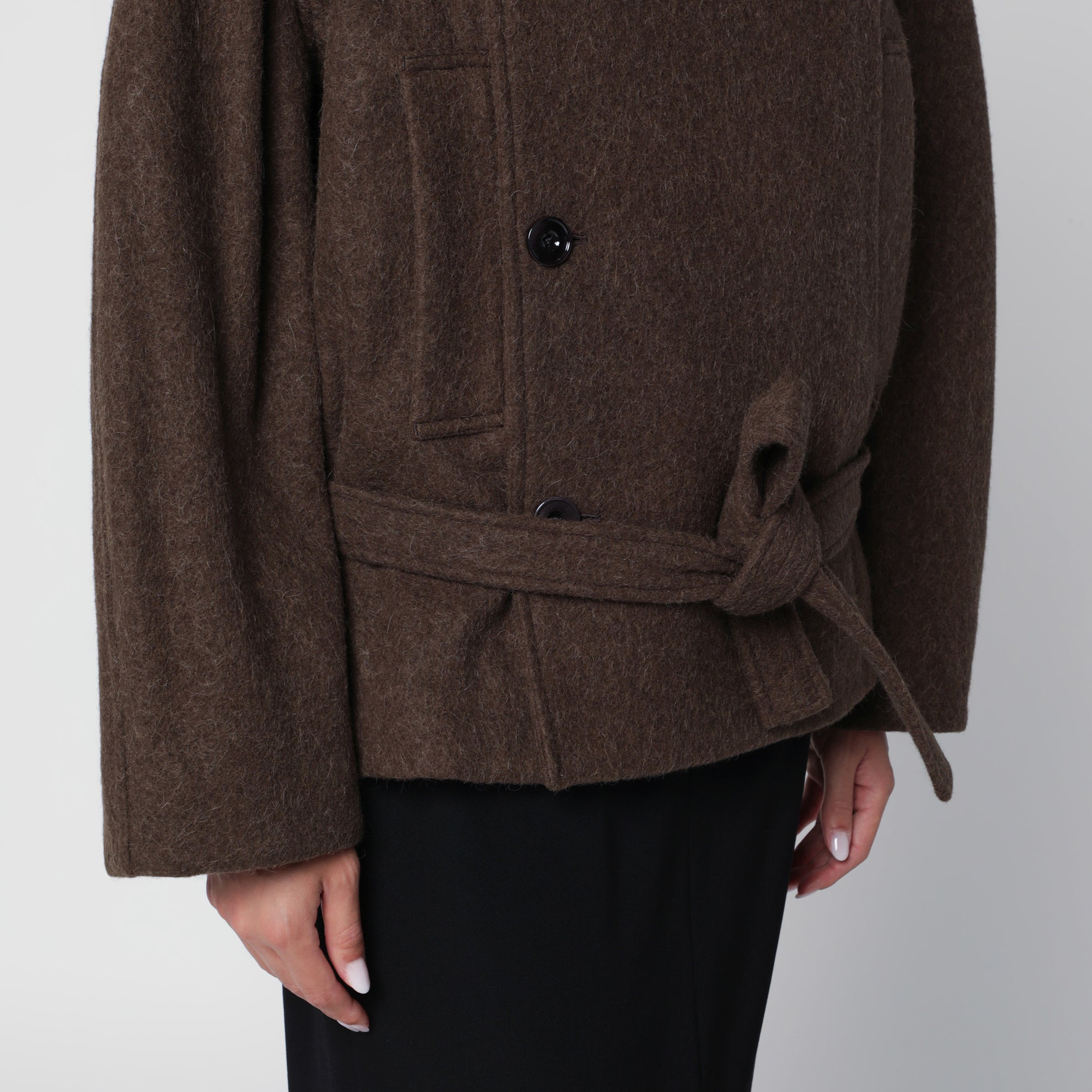 Cappotto corto avvolgente Mud in lana e alpaca