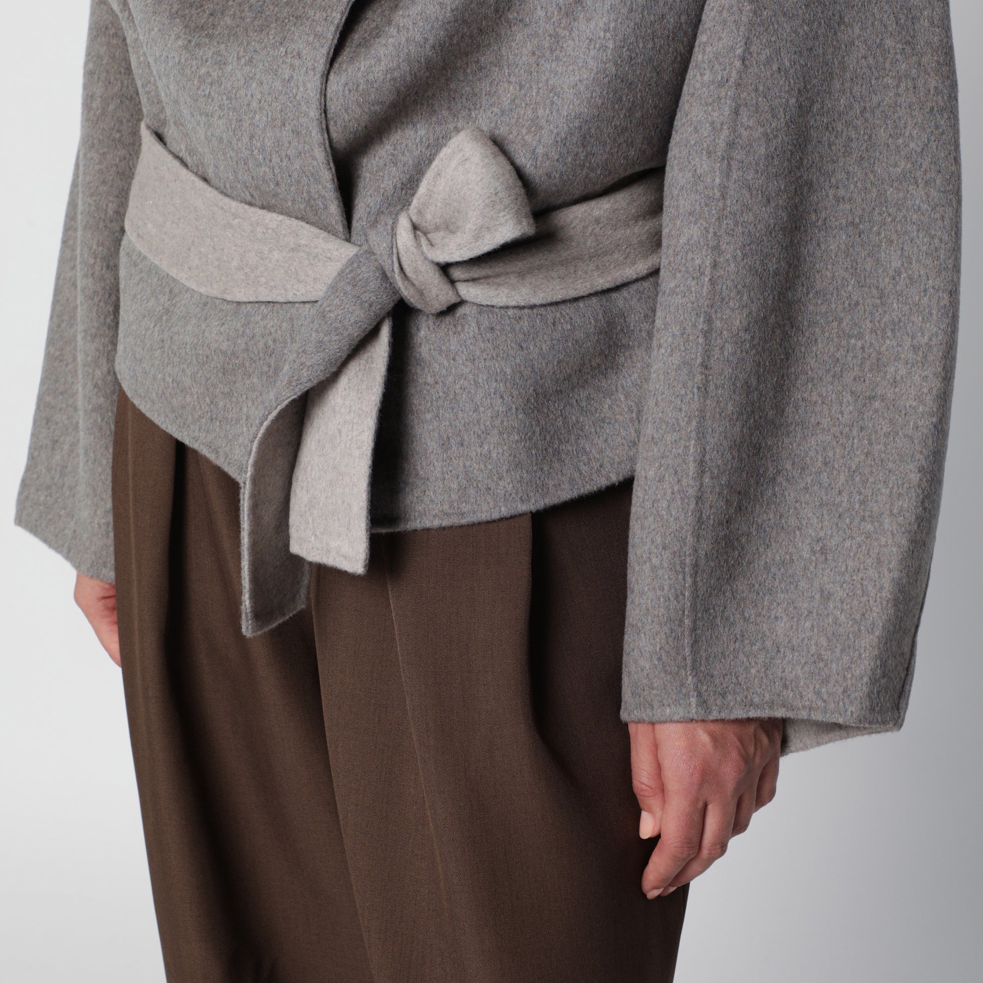 Manteau court Onelle beige en mélange de laine