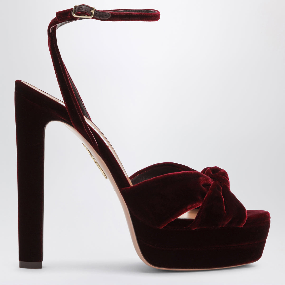 Bordeauxrote Cupid Plateausandalen aus Samt