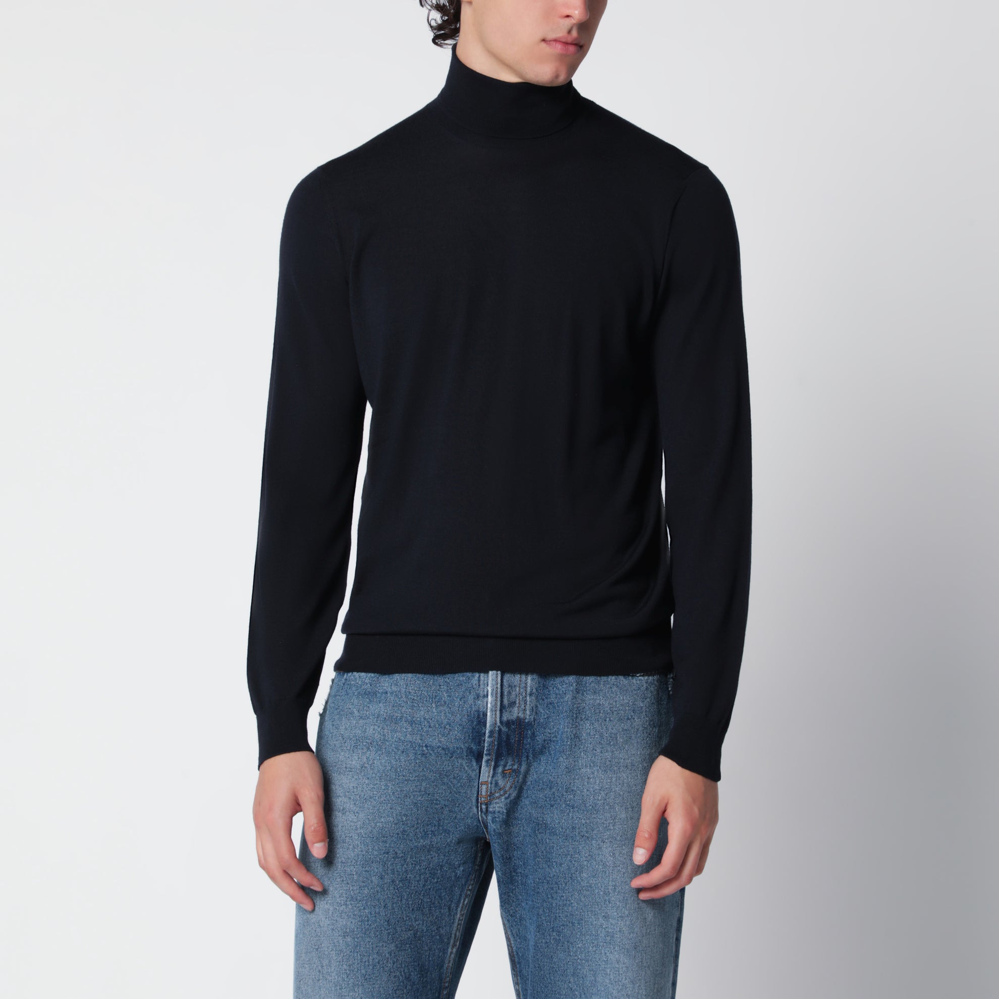 Maglia dolcevita blu navy in lana