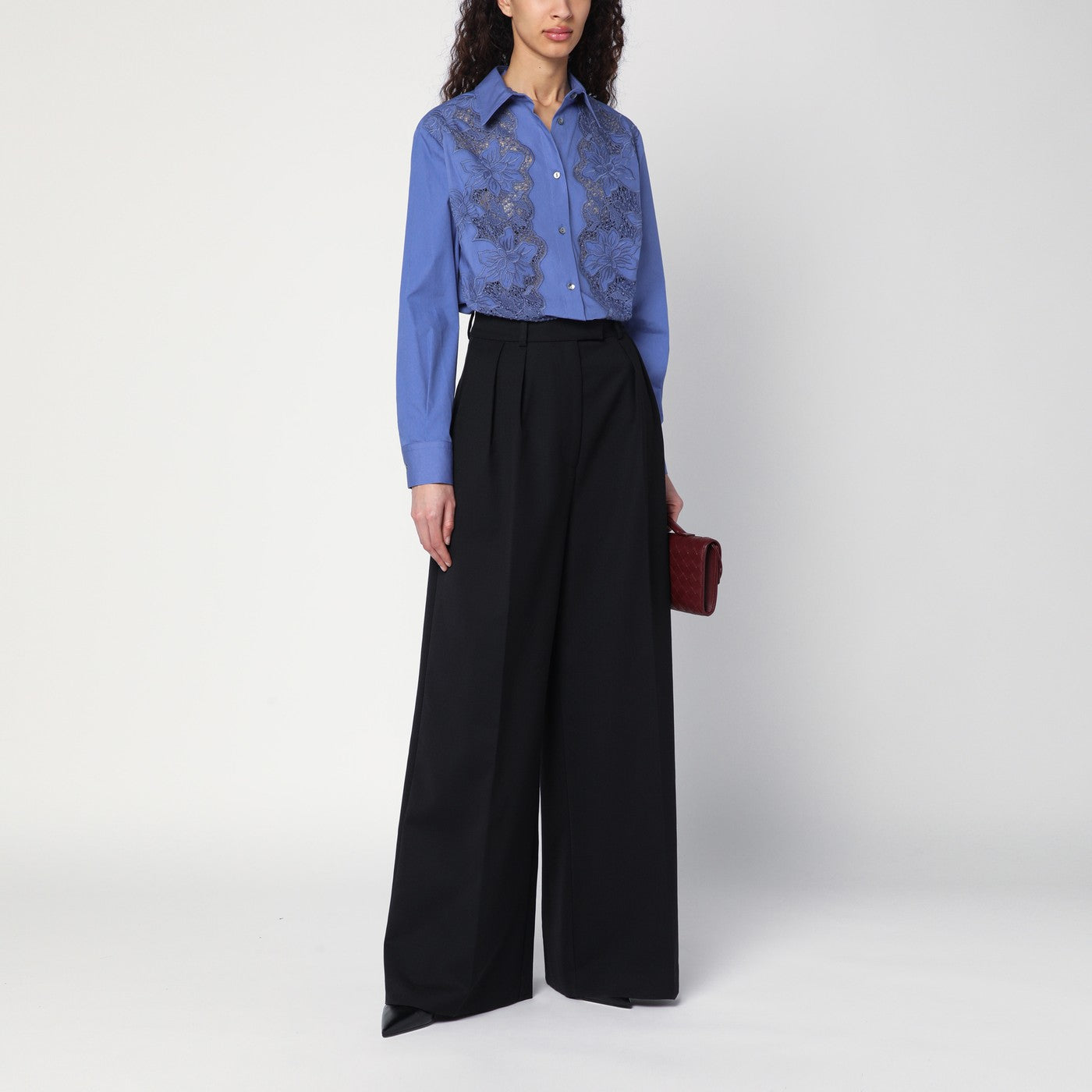 Embroidered cotton shirt