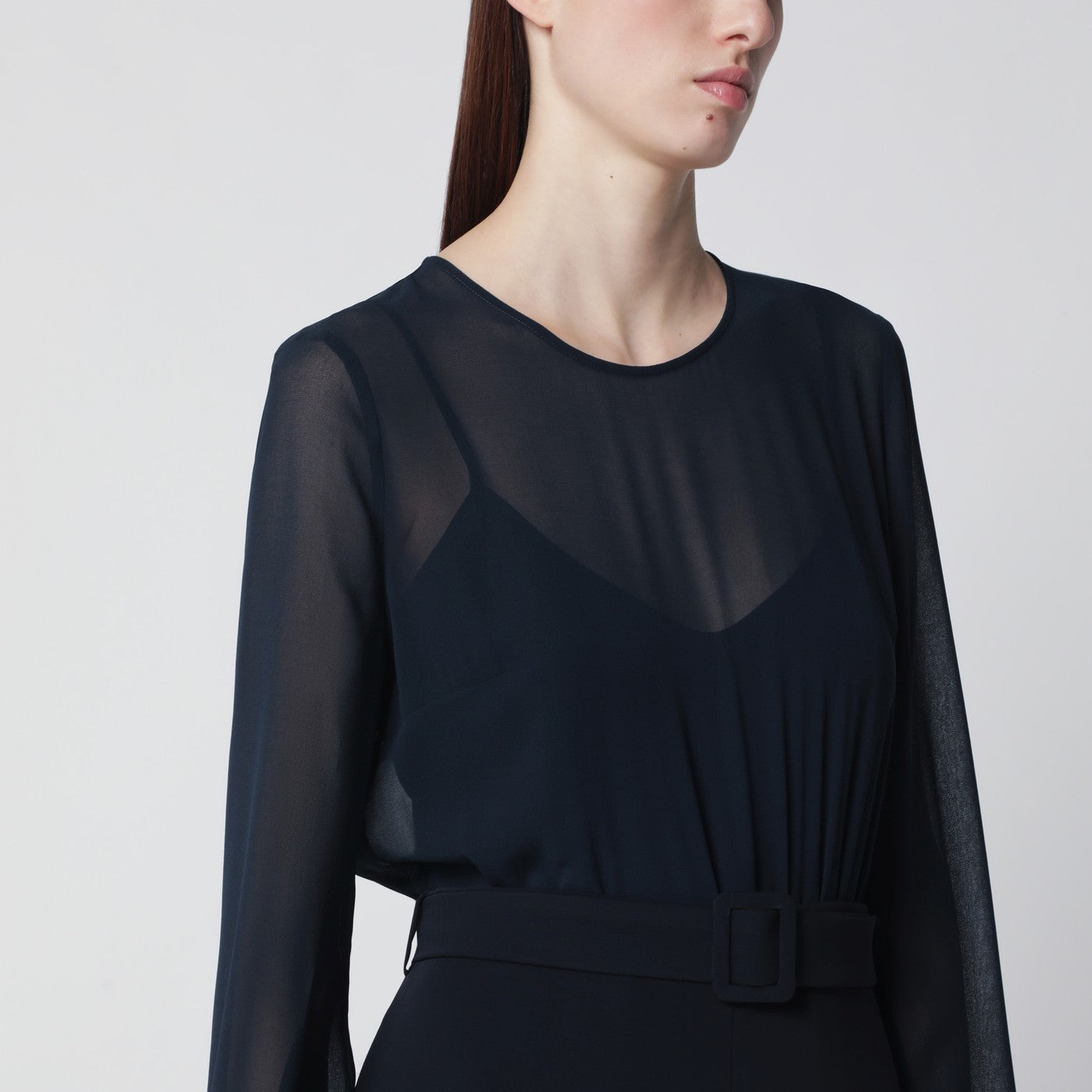 Blauer Jumpsuit mit Gürtel