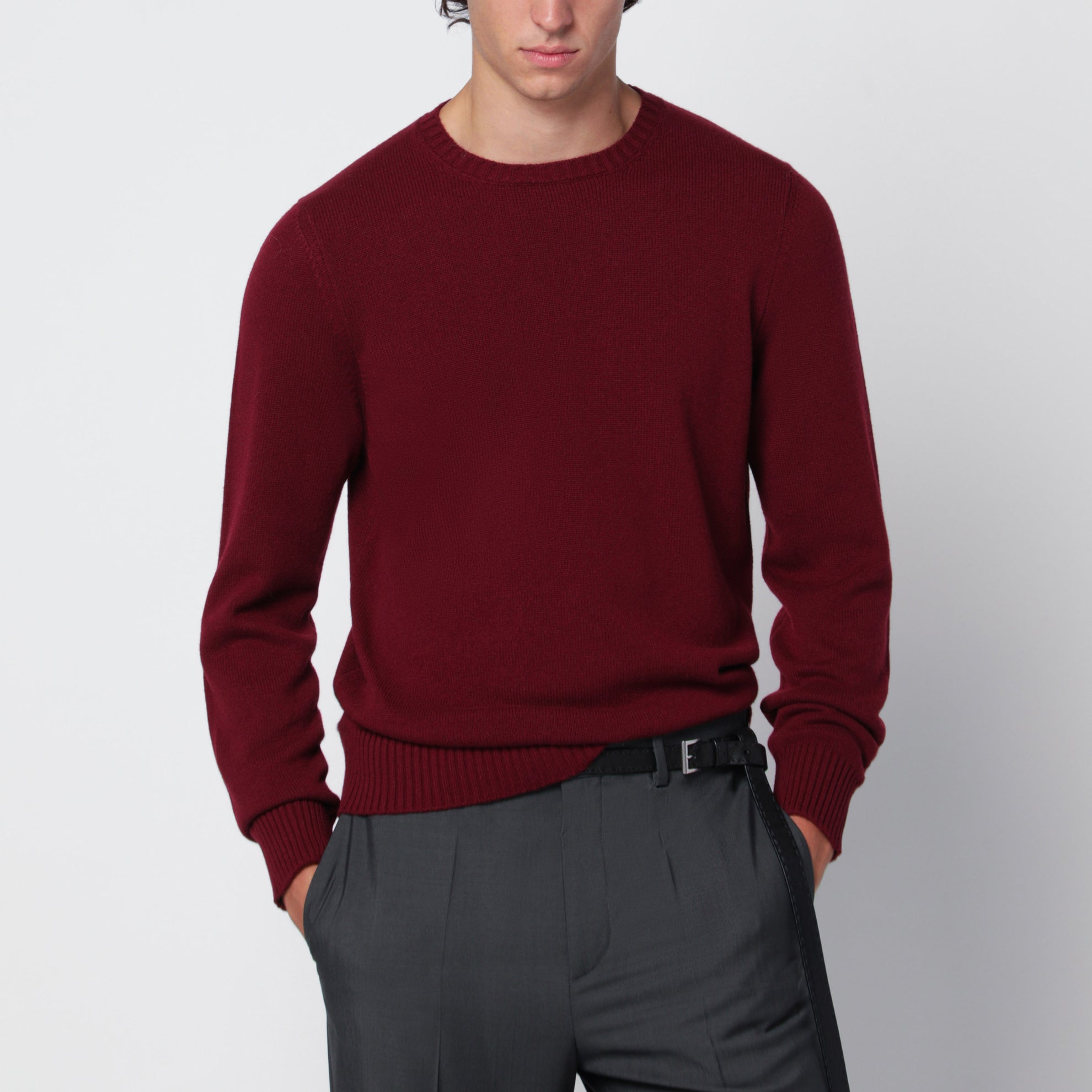 Maglia girocollo in cashmere bordeaux