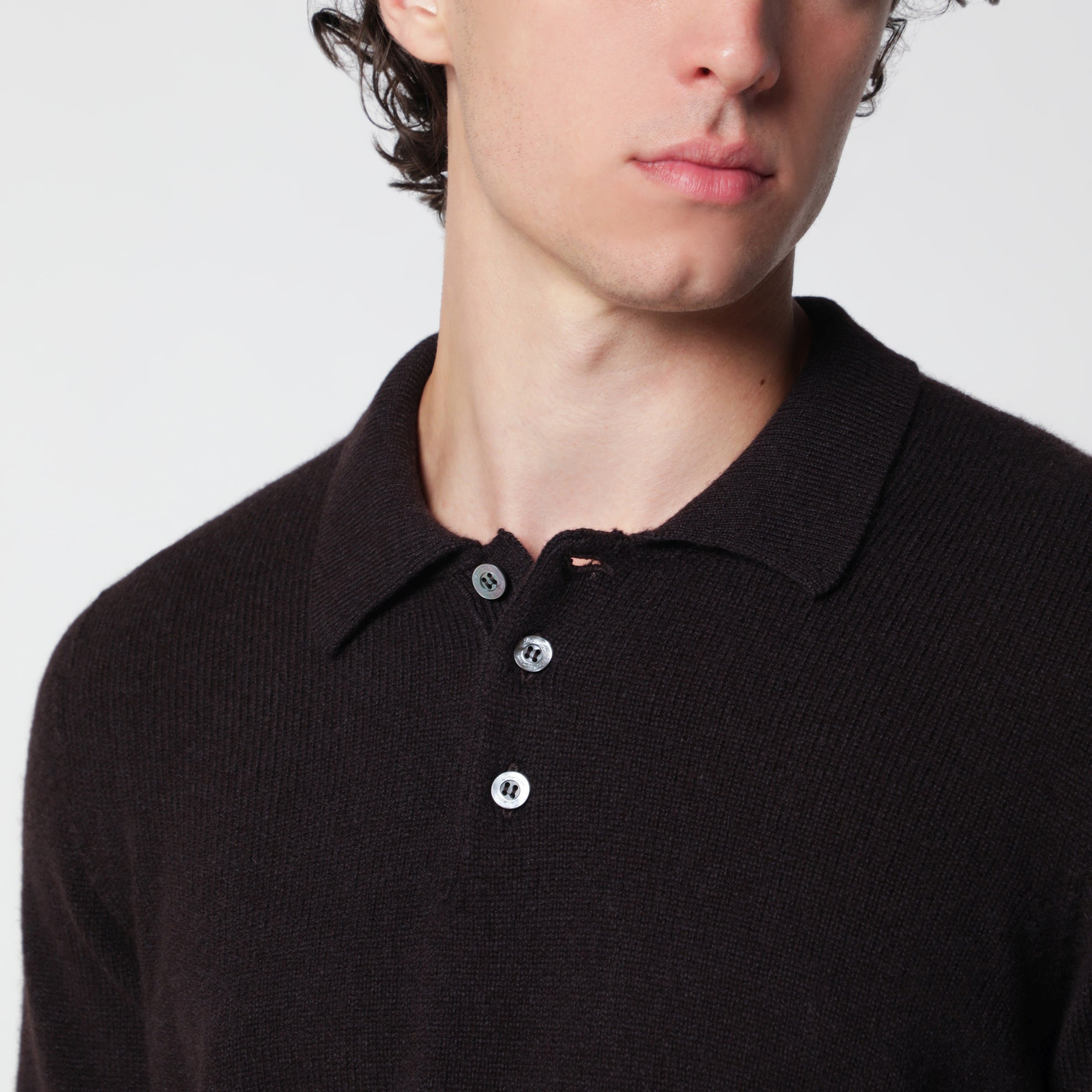 Polo marrone in lana