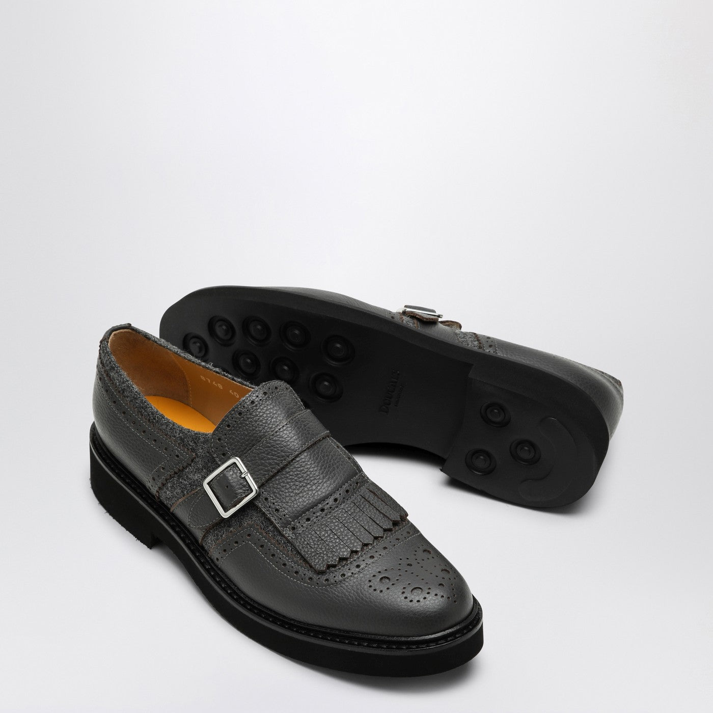 Grey leather shoes with buckle and fringes