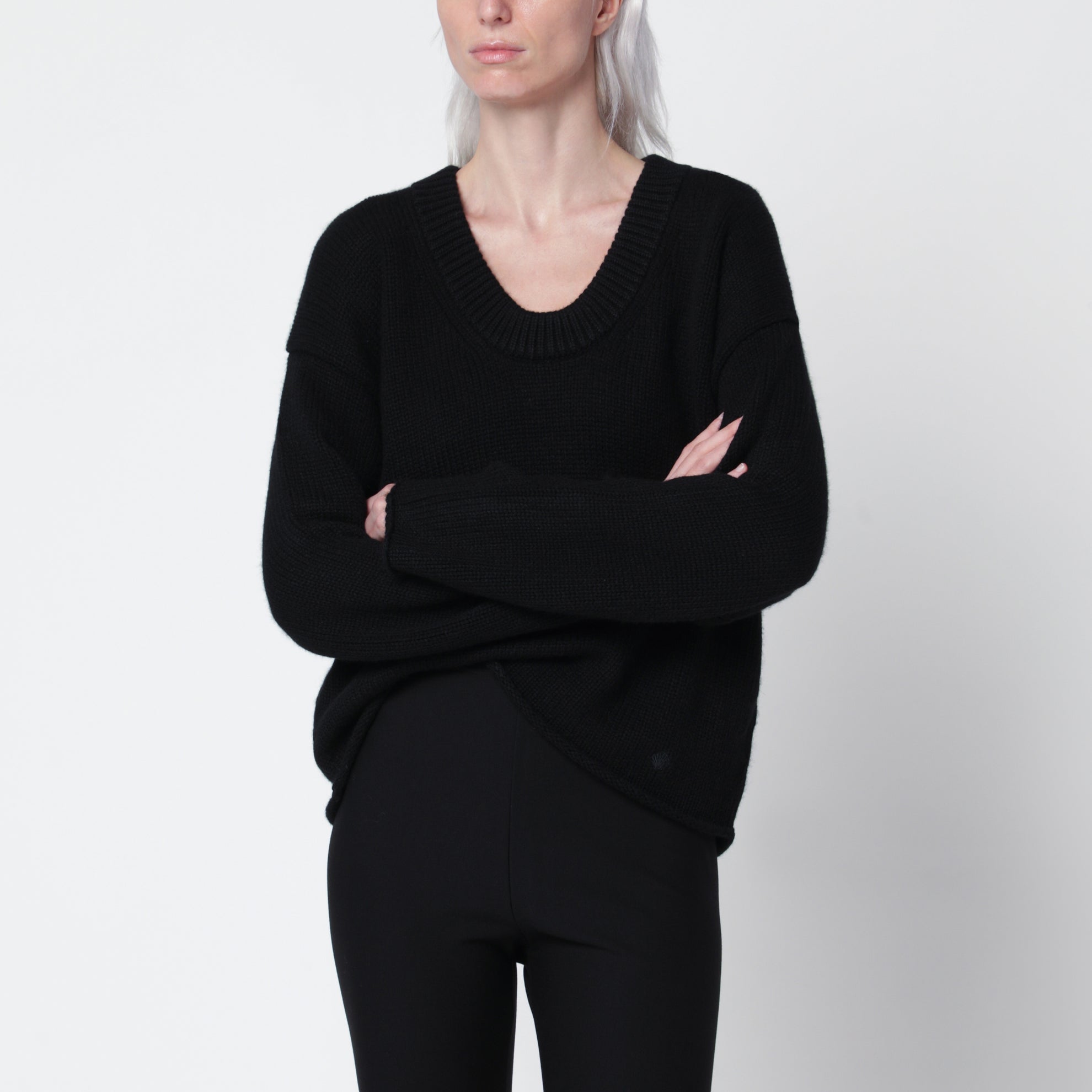 Maglione nero in cashmere