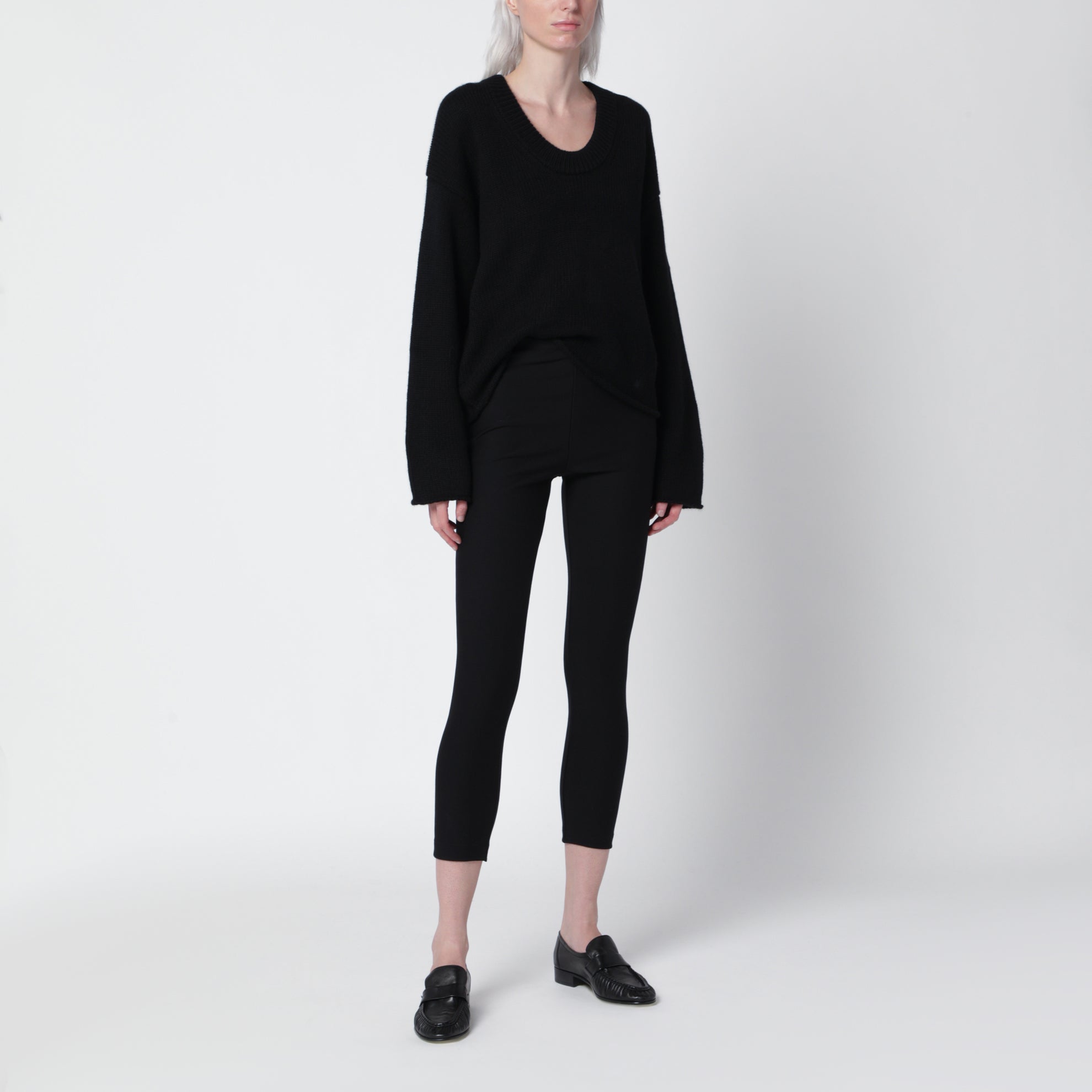 Maglione nero in cashmere