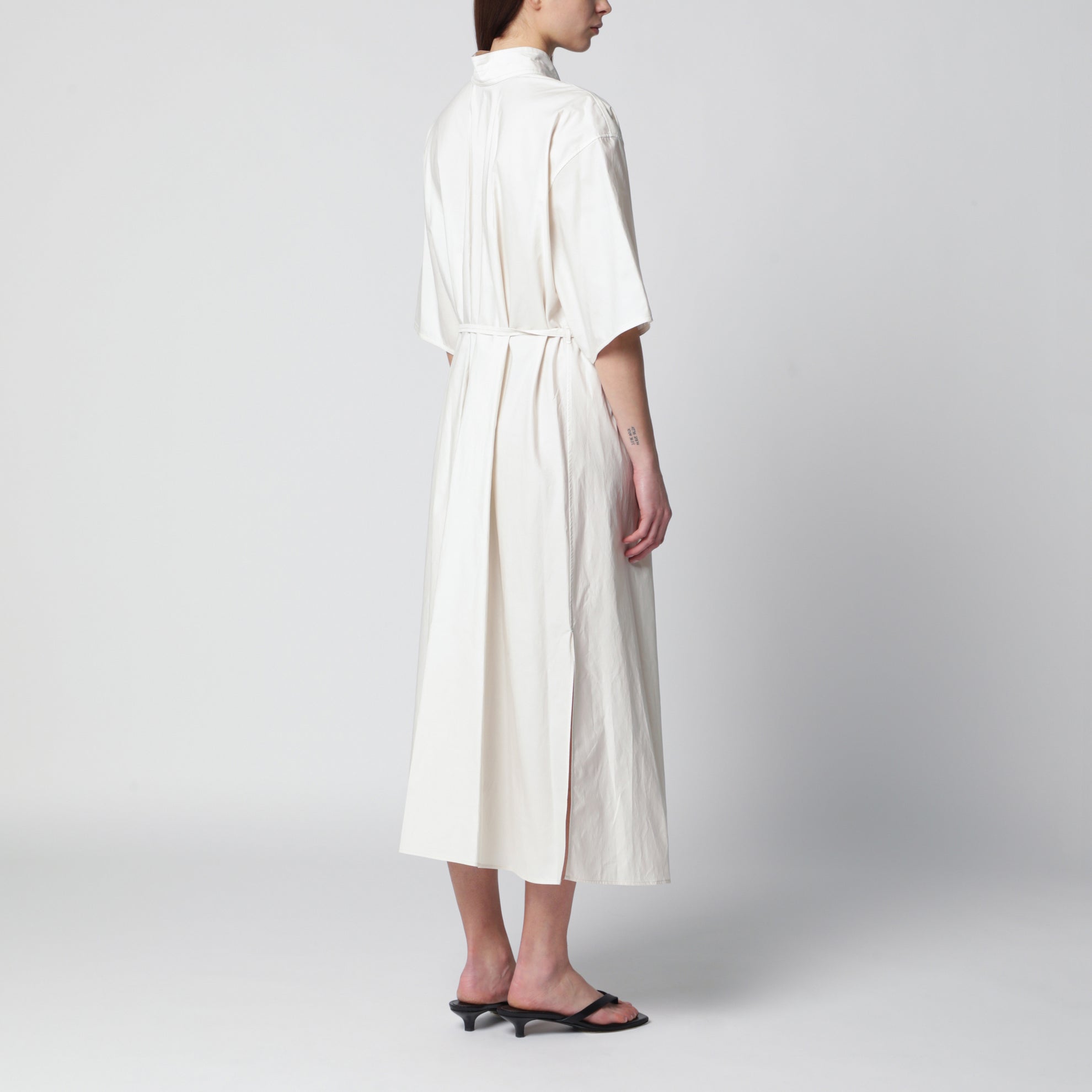 Abito reversibile color crema in misto seta
