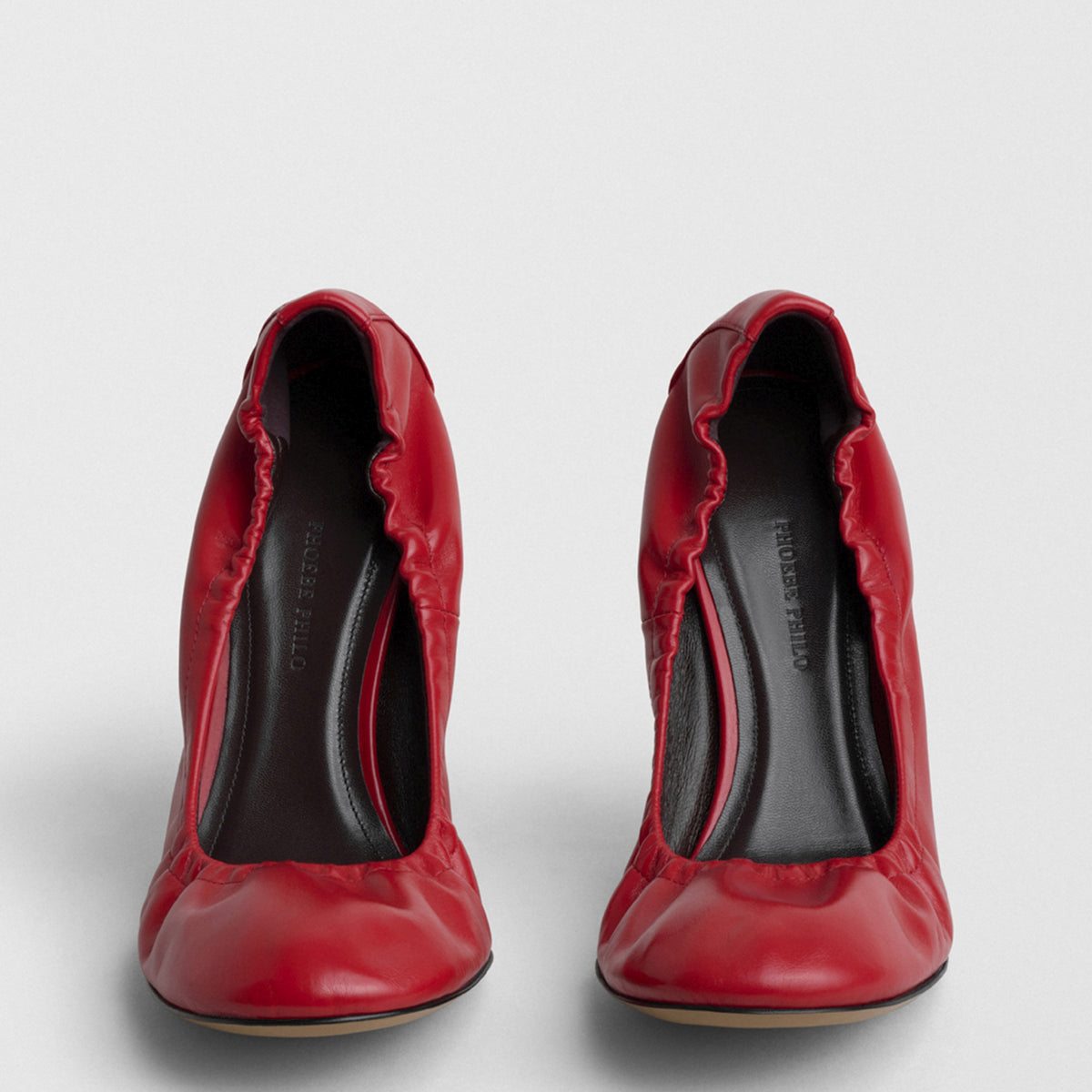 Pucker pumps