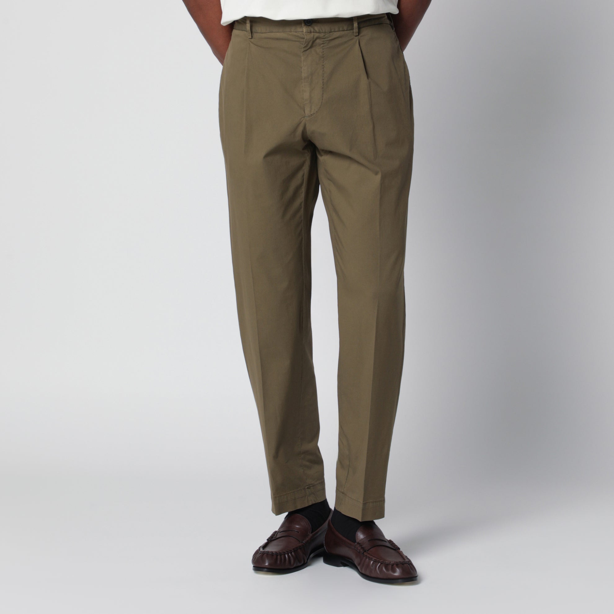 Pantalone verde oliva in misto cotone