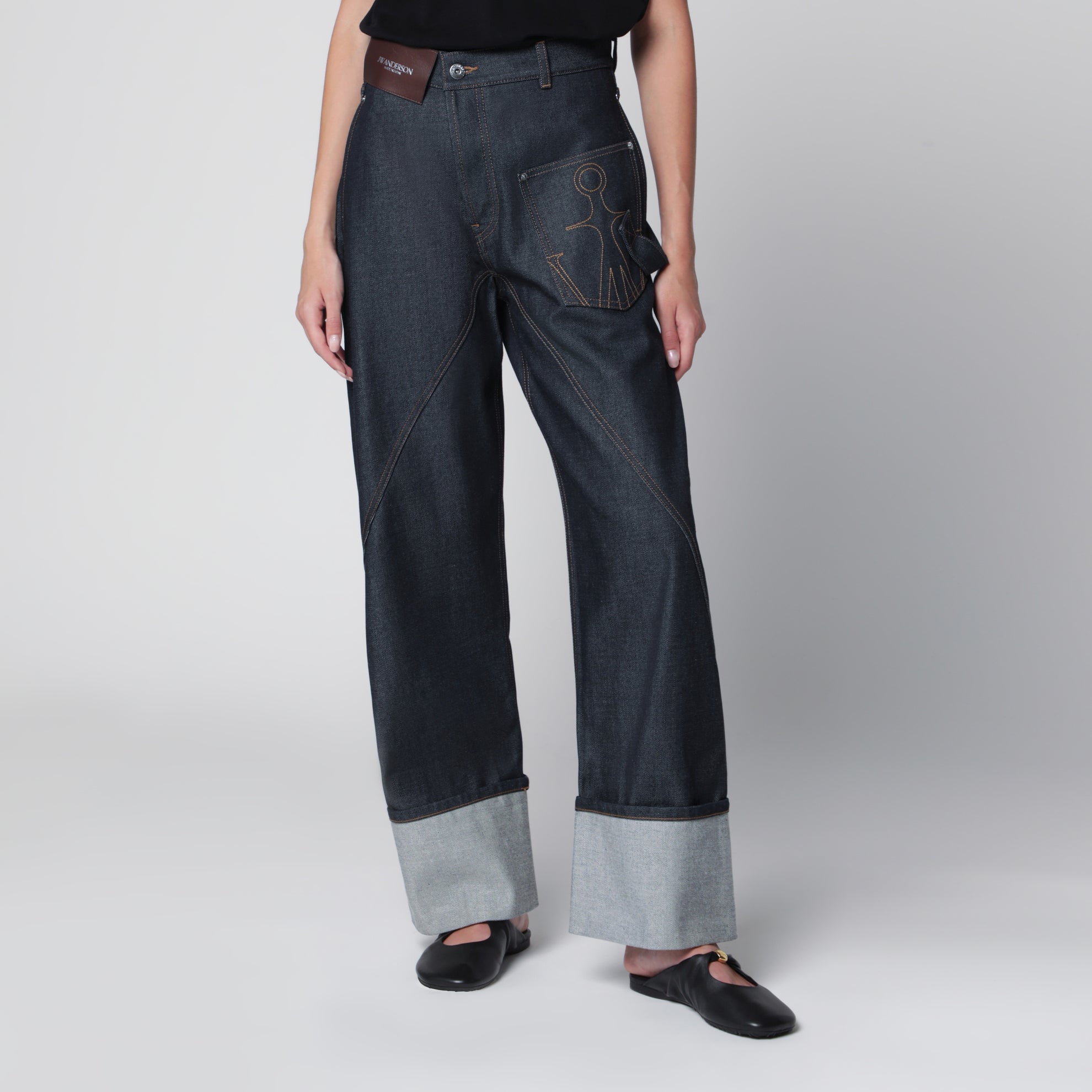 Jeans workwear in denim indaco con risvolto ritorto