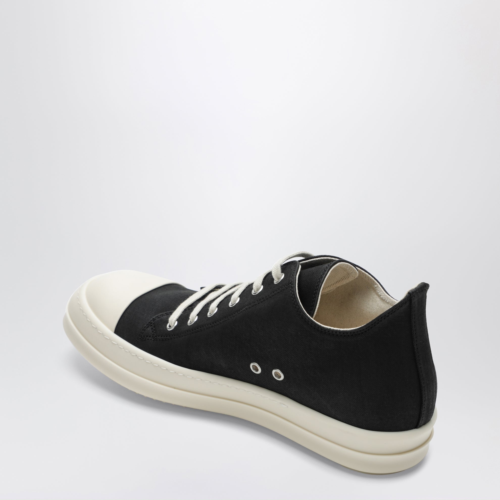 Temple Low Sneakers in black/milk white denim