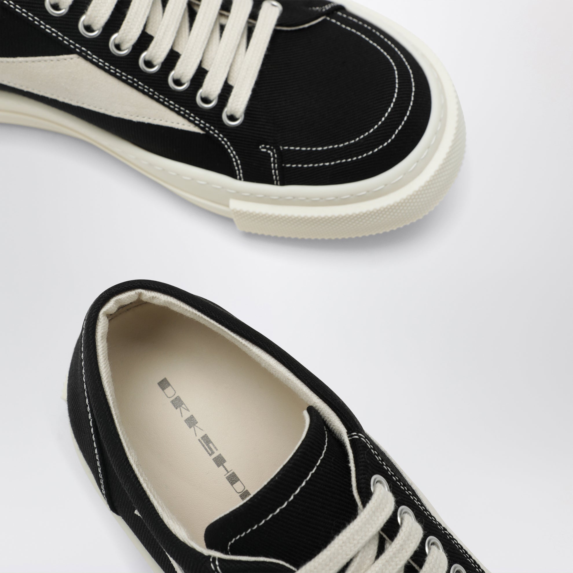 Vintage canvas Sneakers in black/milk white