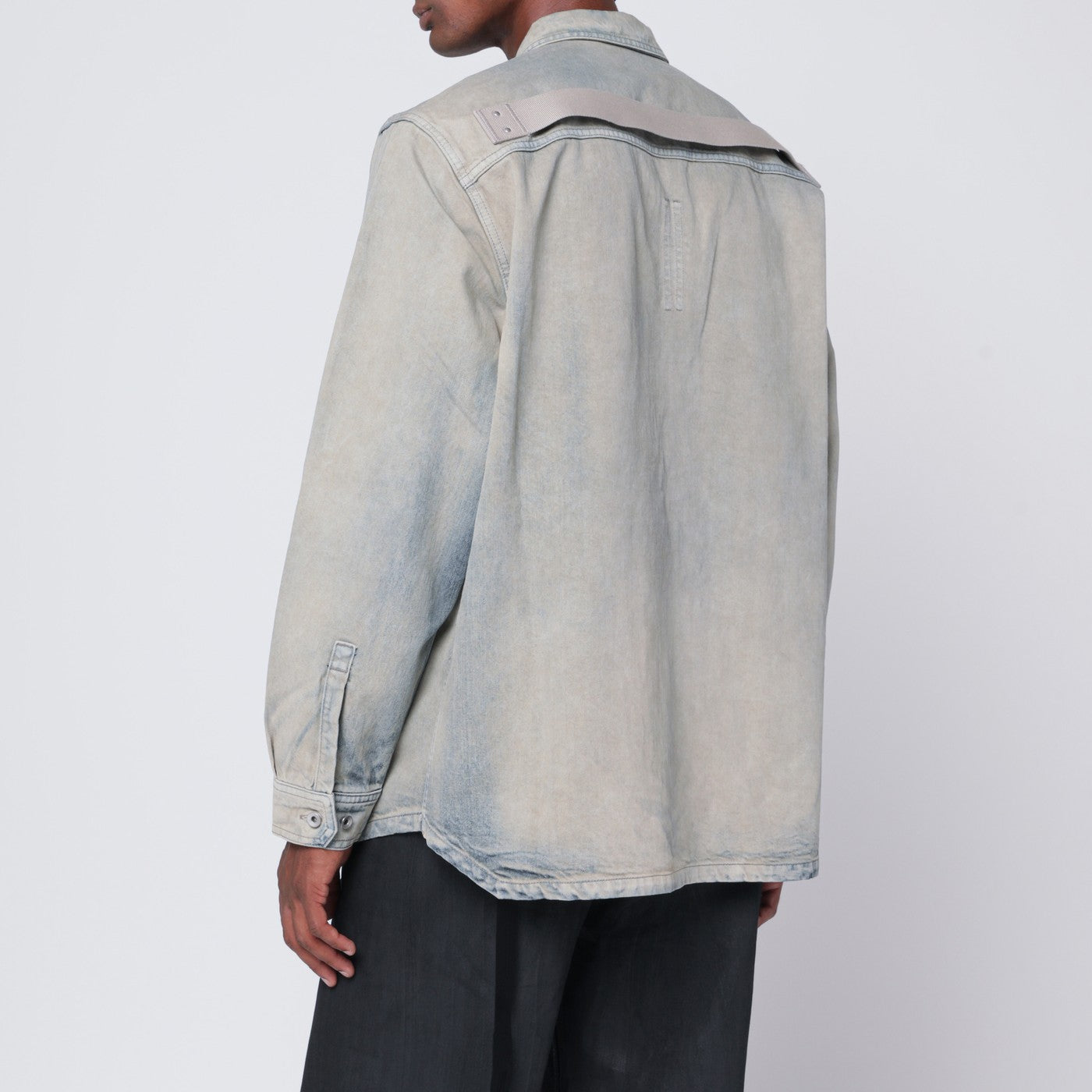 Jumbo shirt in pearl vintage denim