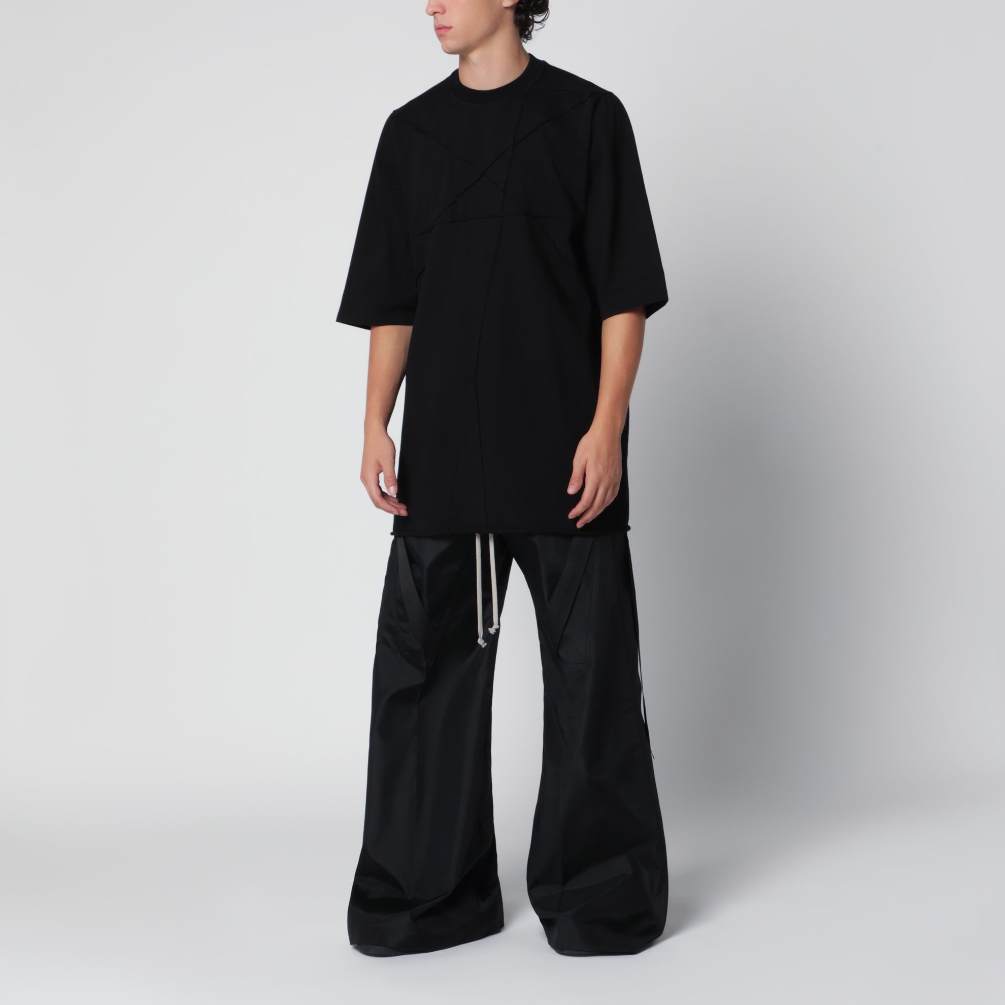 T-shirt Jumbo oversize nera in cotone