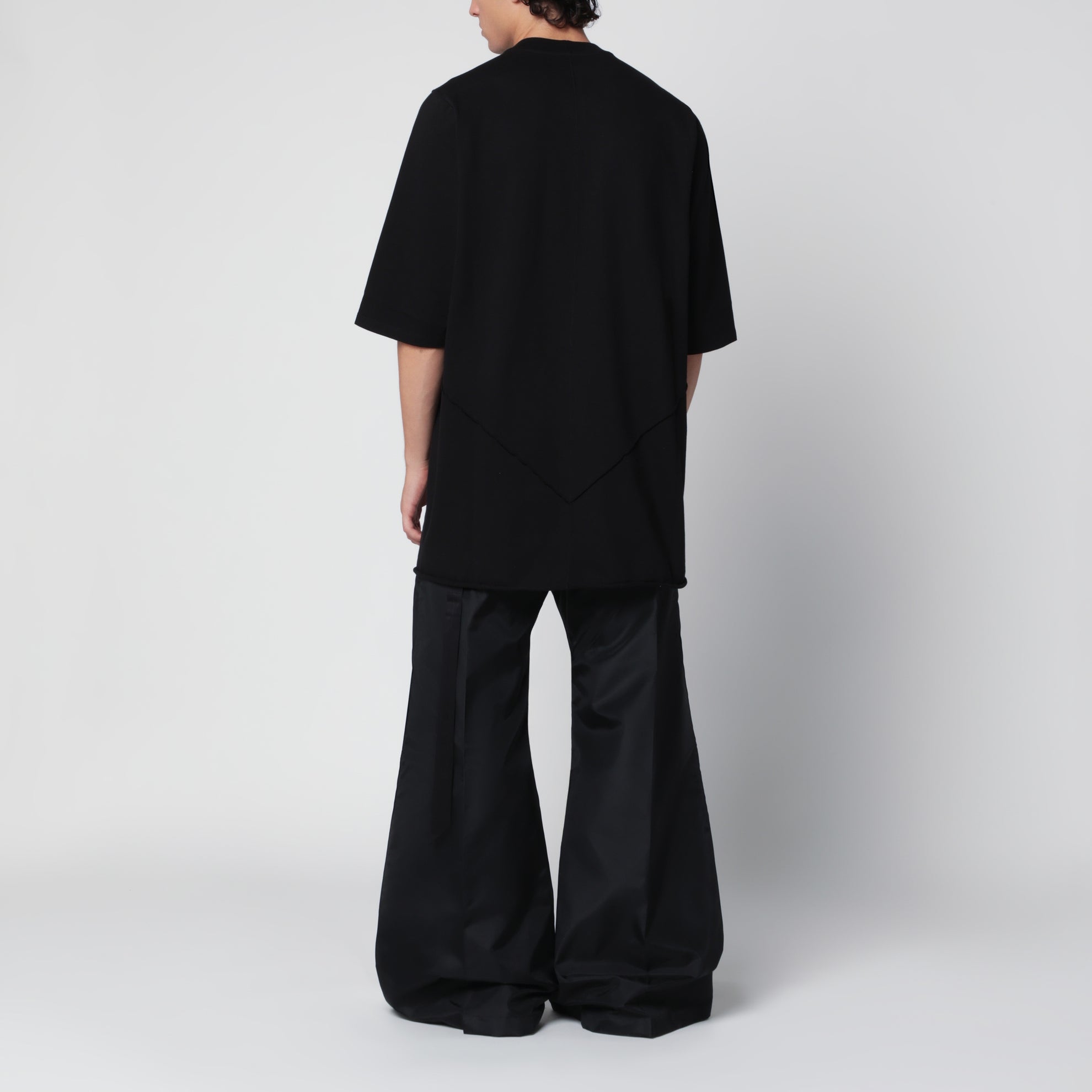 T-shirt Jumbo oversize nera in cotone