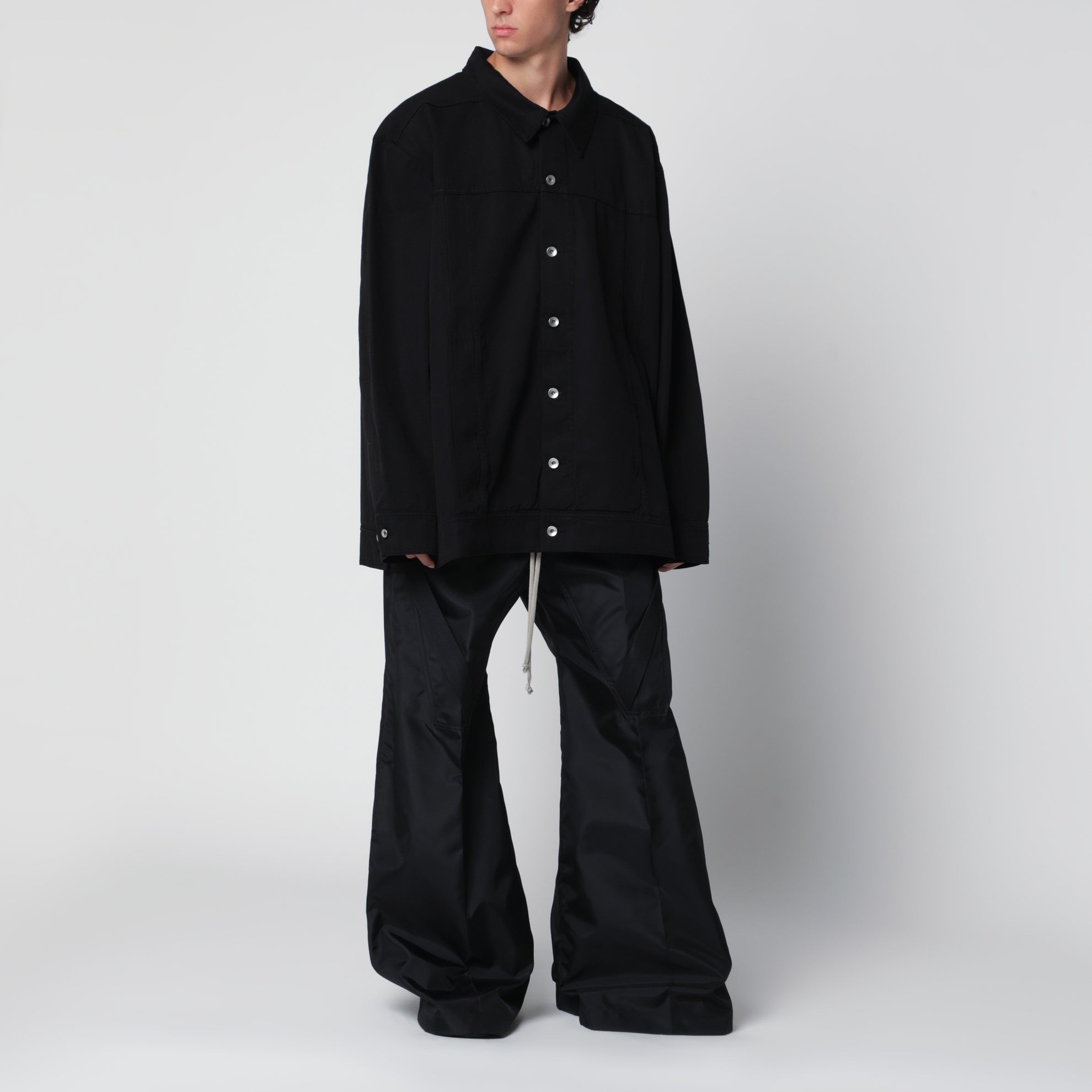 Black oversized jacket in cotton