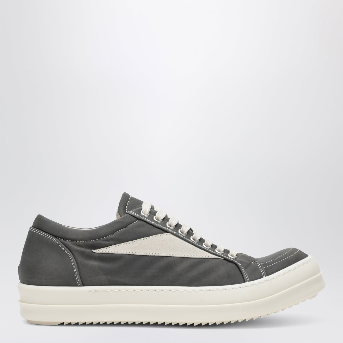 Tower Vintage Sneaker in Staubgrau / Milchweiß