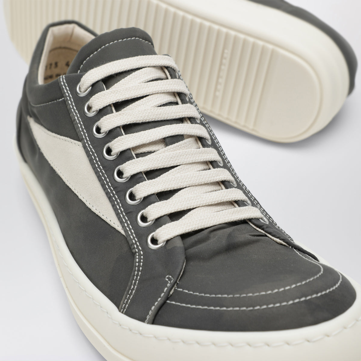 Tower Vintage Sneaker in Staubgrau / Milchweiß
