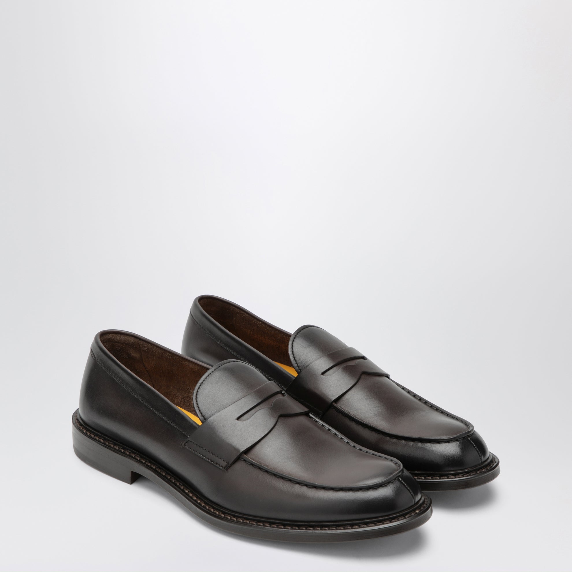 Braune Penny-Loafer aus Leder