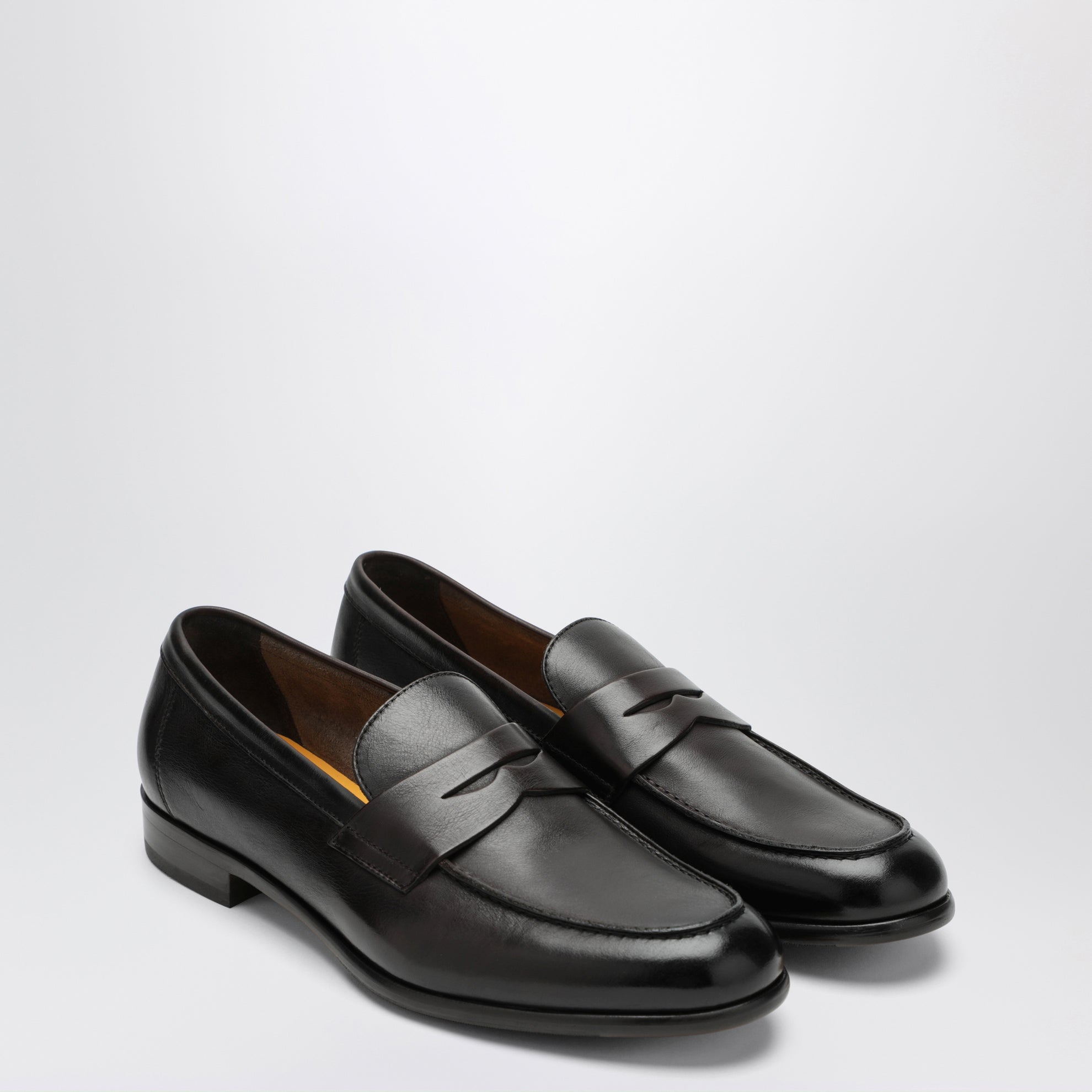 Brown Penny loafer in leather