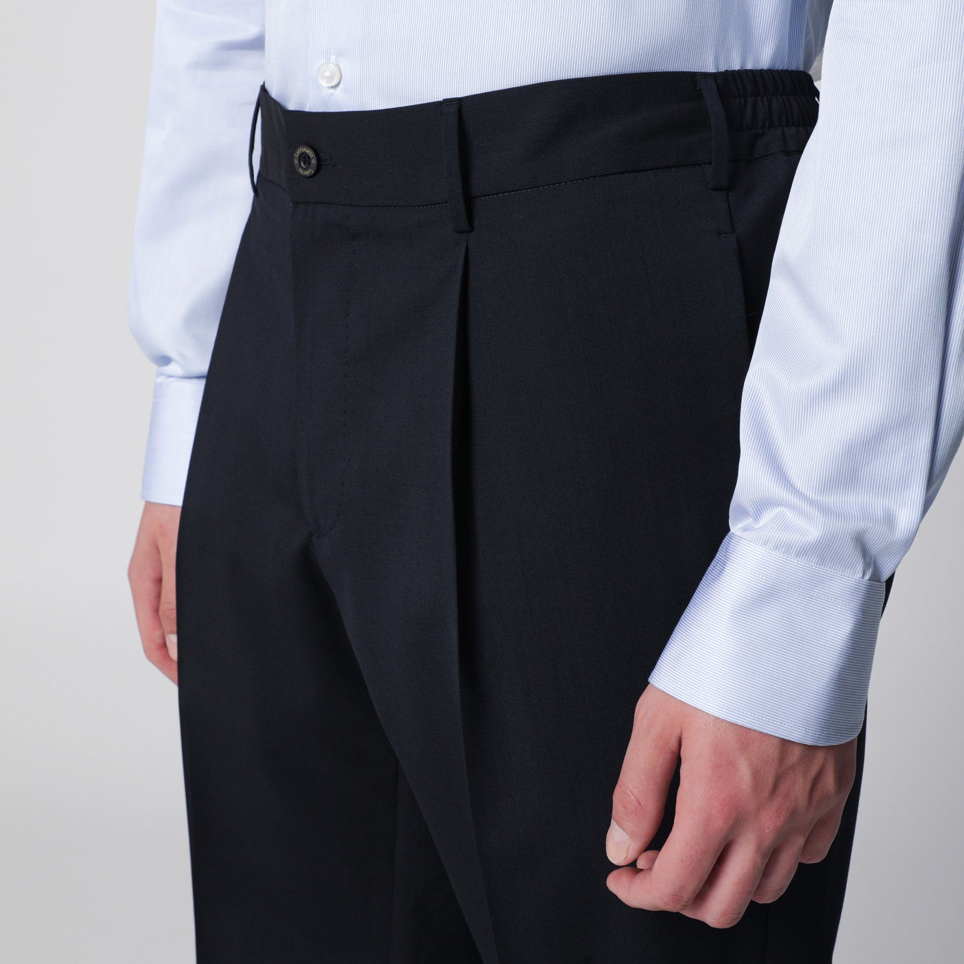 Blue trousers in wool blend