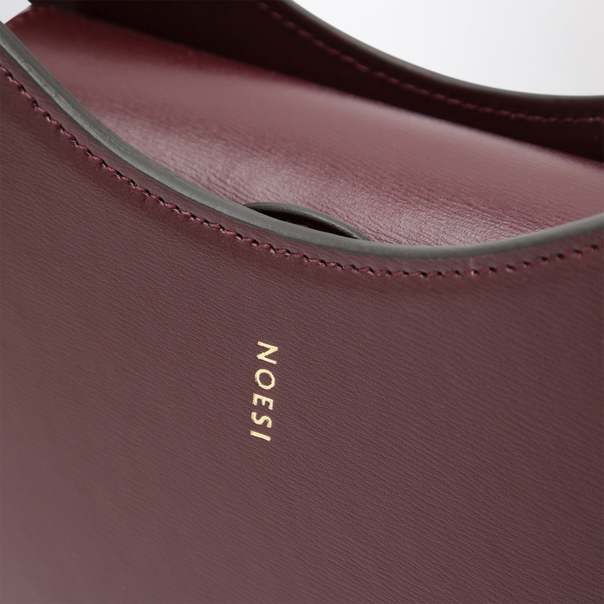 Ellie plum-colored bag in smooth leather