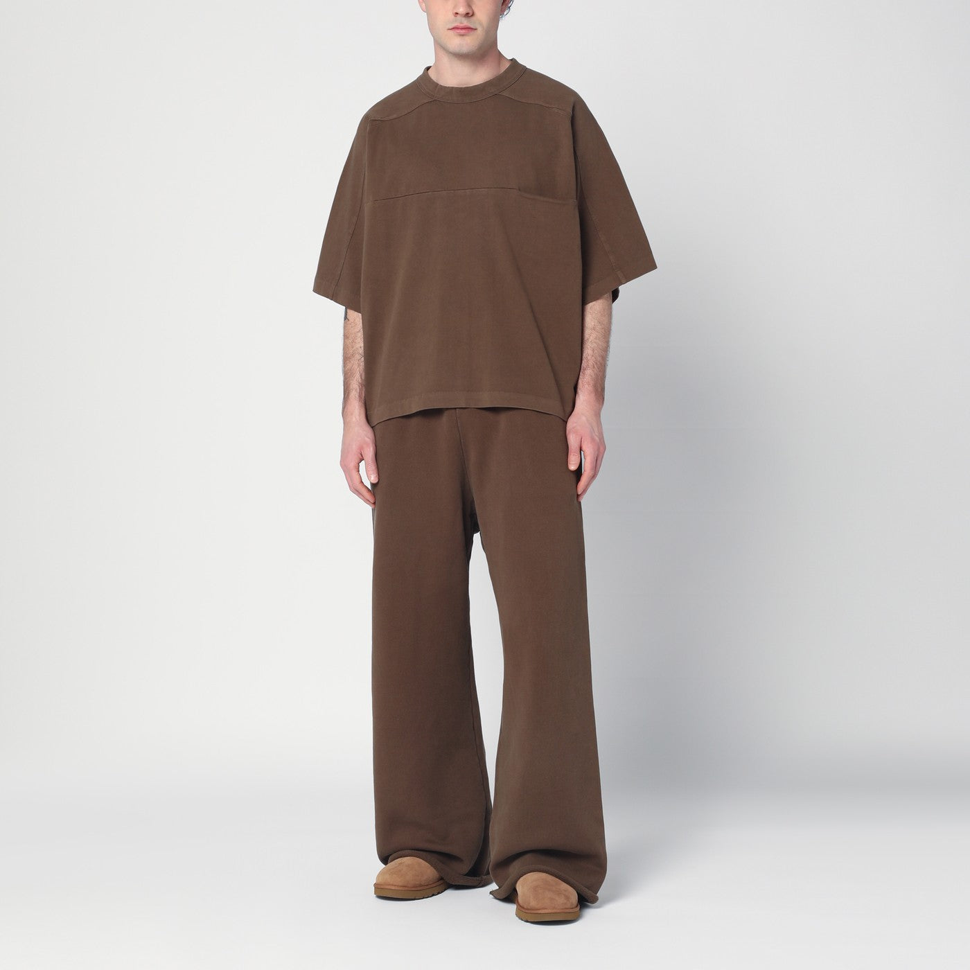 T-shirt over marrone in cotone