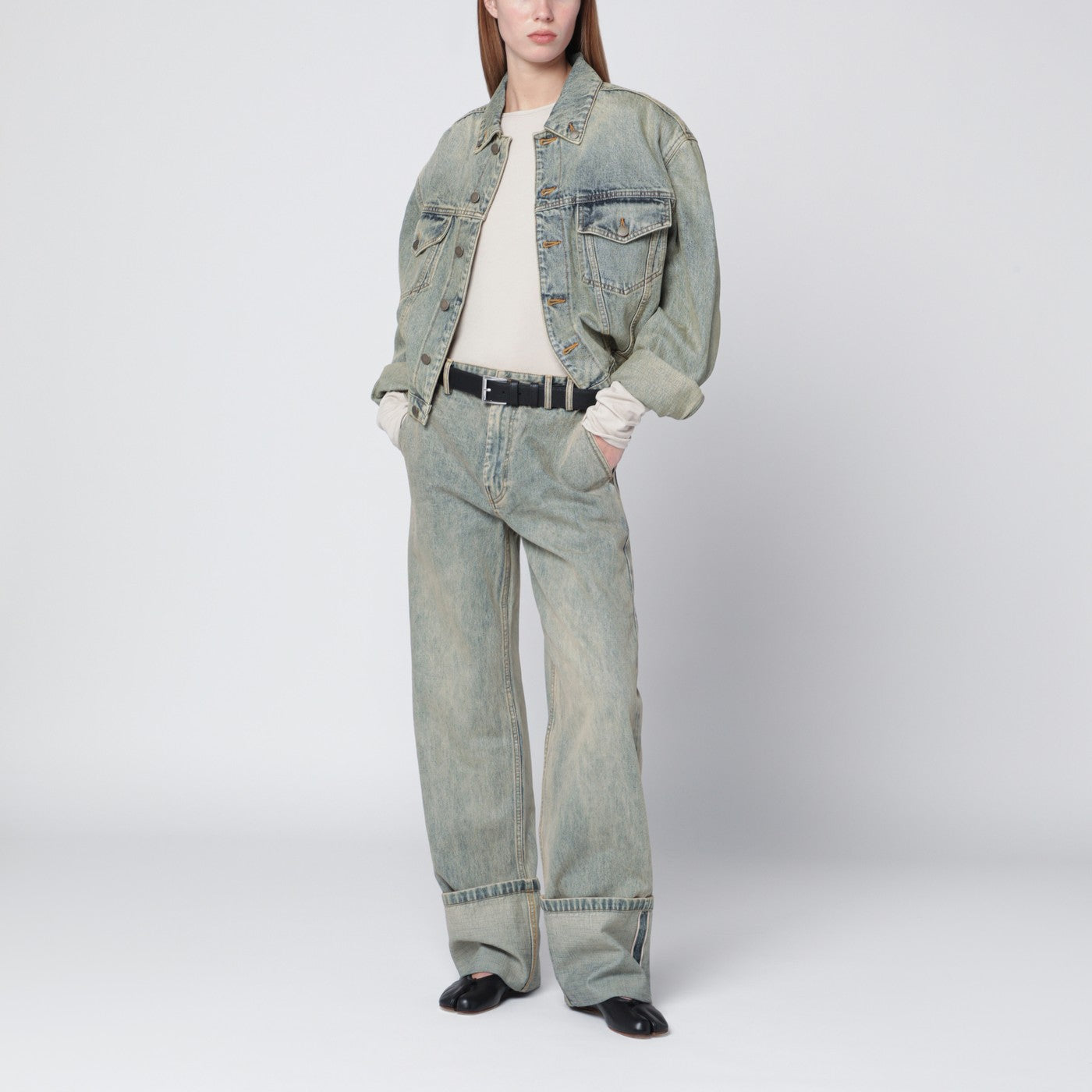 Weit geschnittene Jeans mit Washed-Effekt