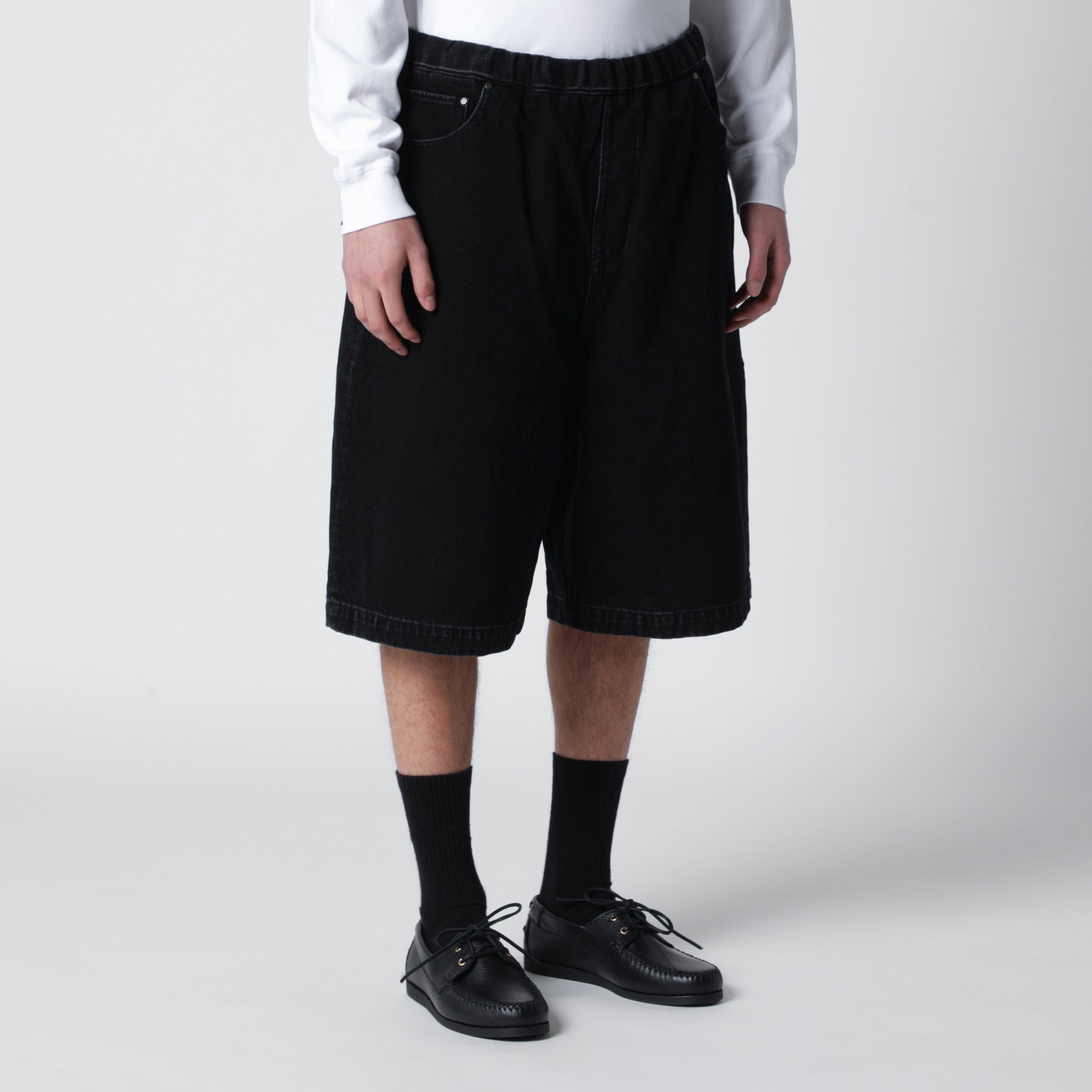 Bermuda Baggy in denim nero