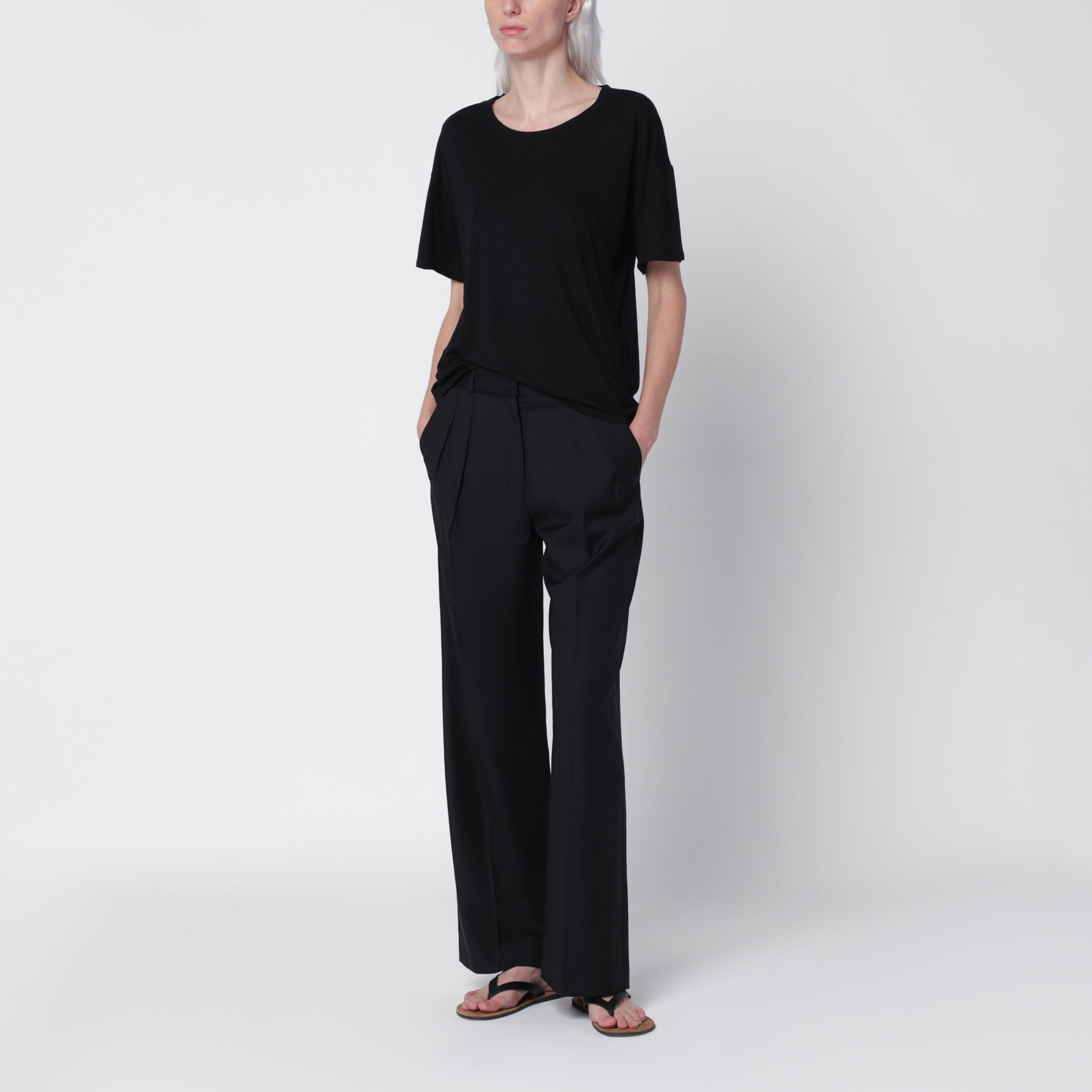 Ezra T-shirt in black wool blend