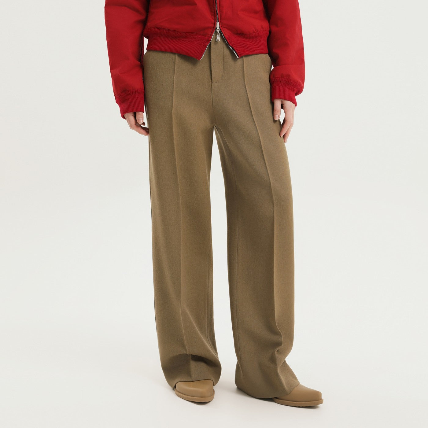 Pantalons droits en laine vert olive