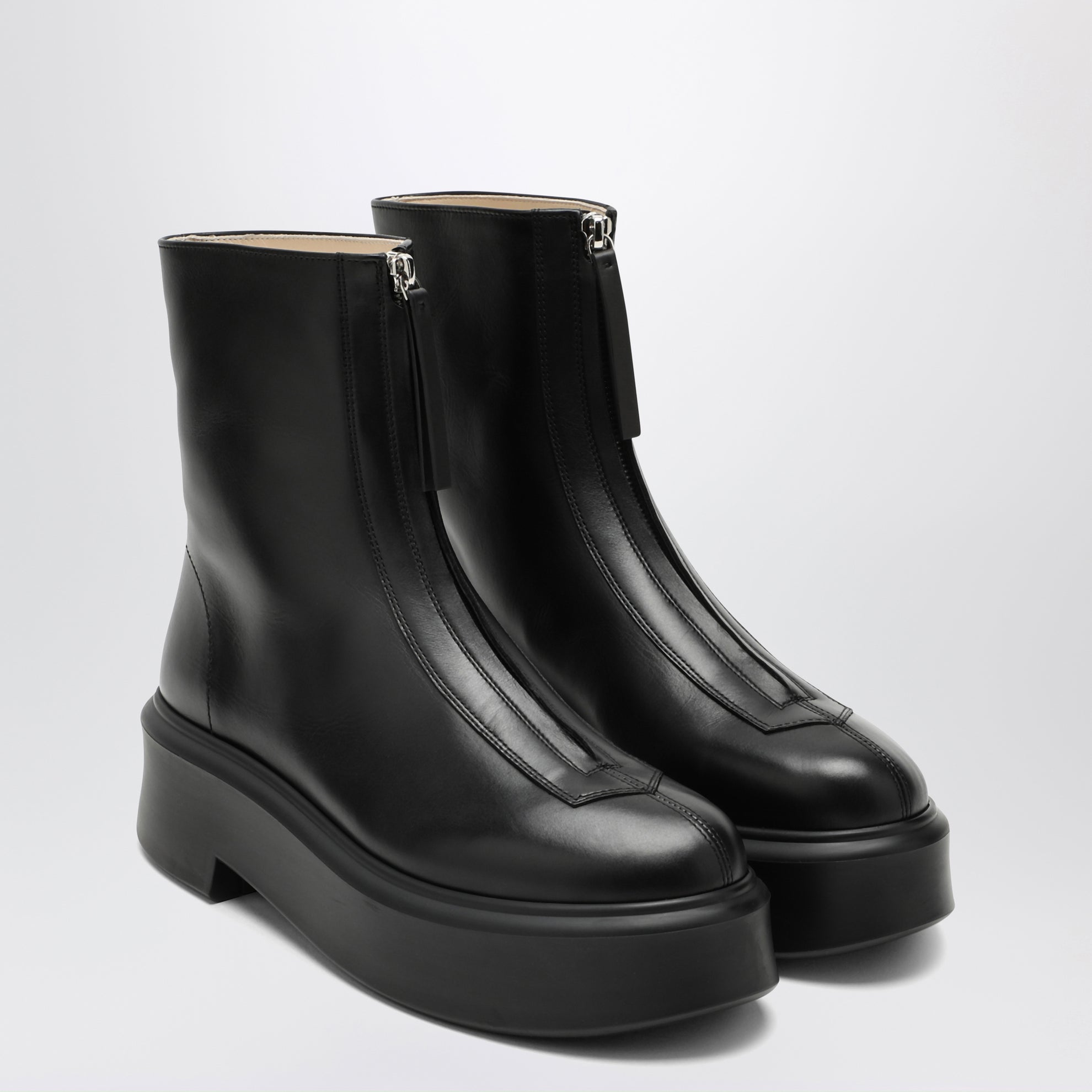 Stivale Zipped Boot I nero in pelle