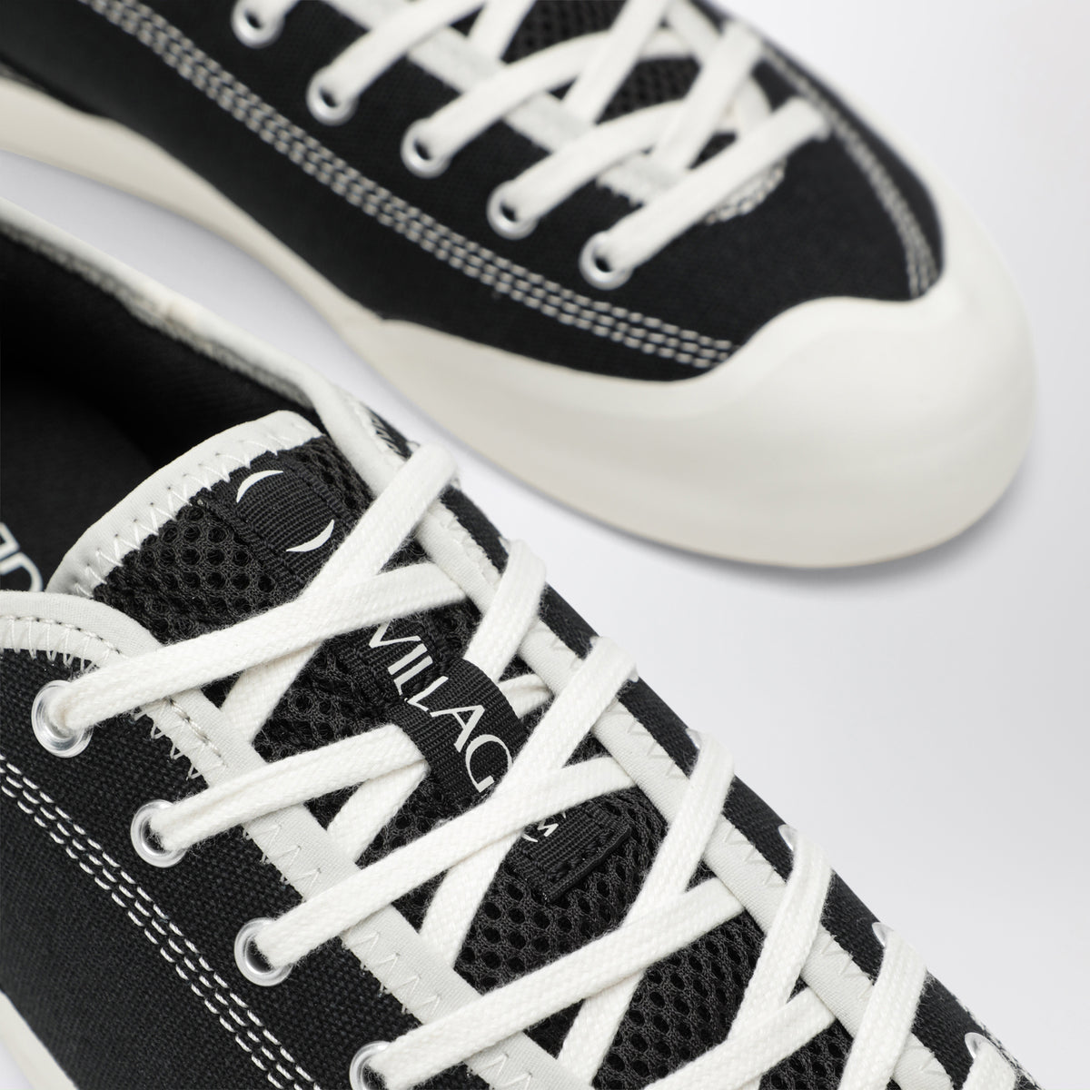Sneakers 1.30PM noires/blanches en toile