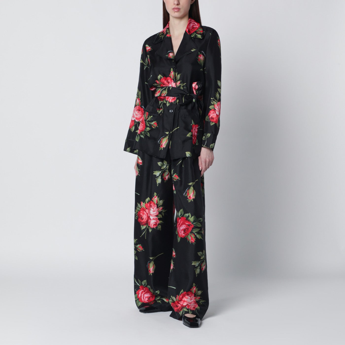 Black Vanity shirt with Bouquet rose print