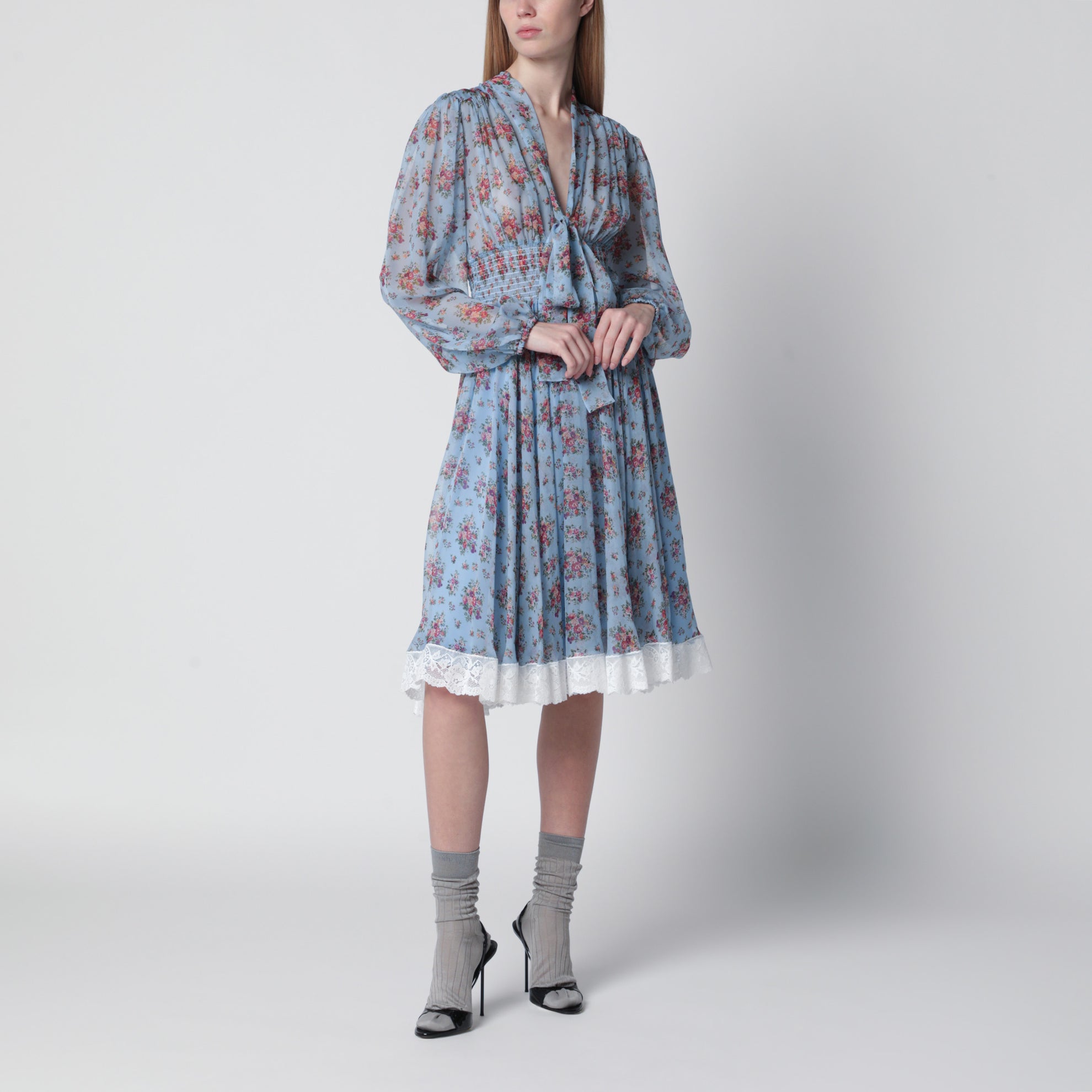 Floral bouquet-print chiffon dress in light blue
