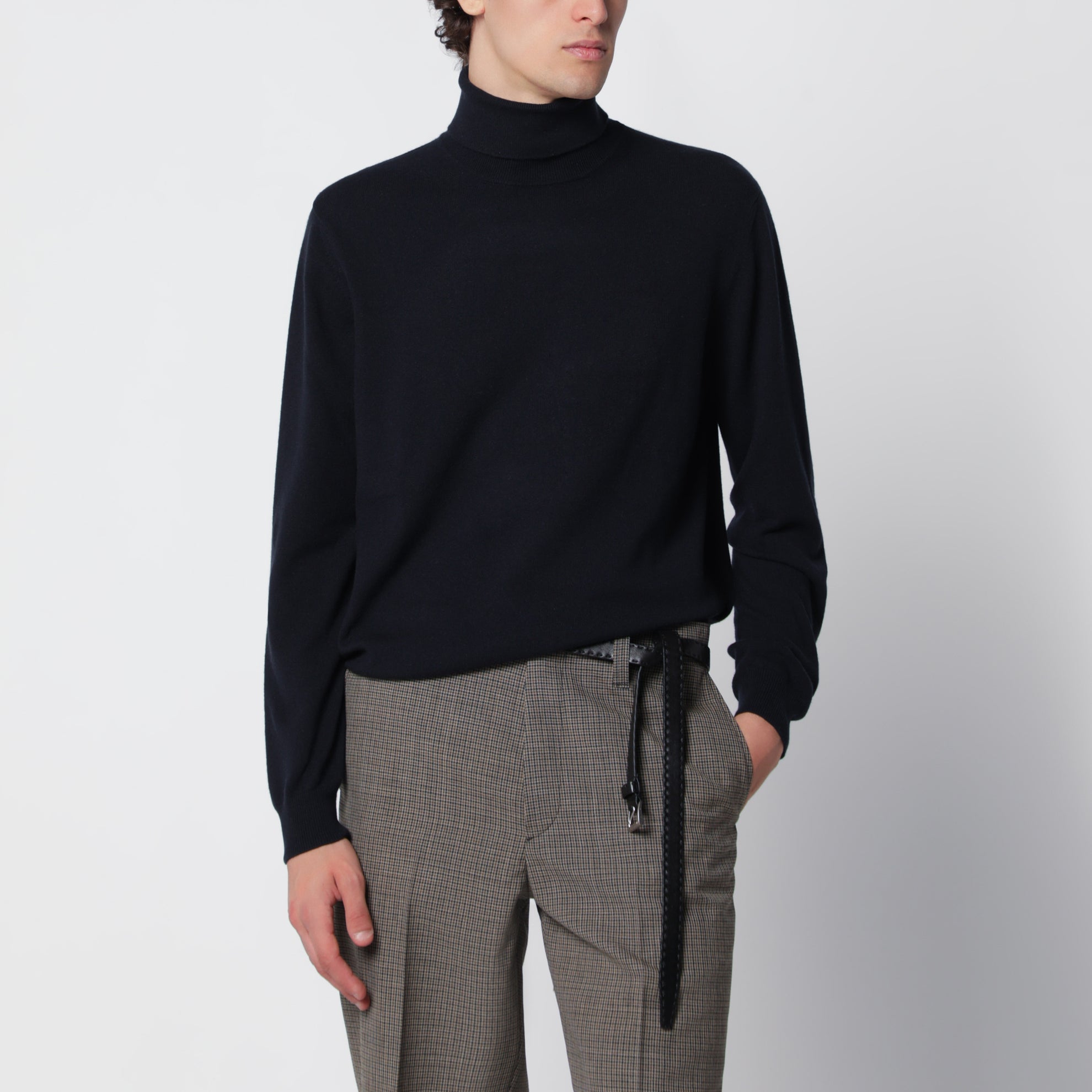 Klassischer Rollkragenpullover navyblau aus Baby-Kaschmir