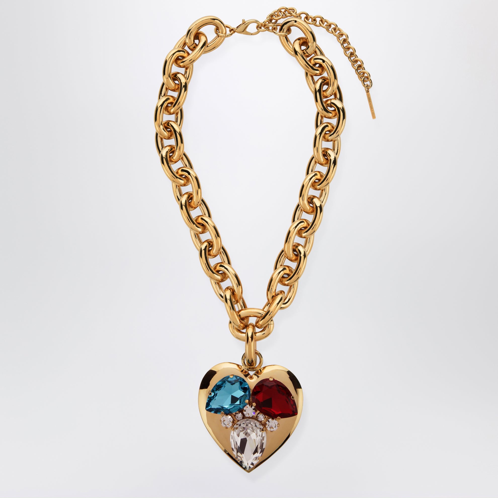 Collier chaîne doré avec pendentif cœur