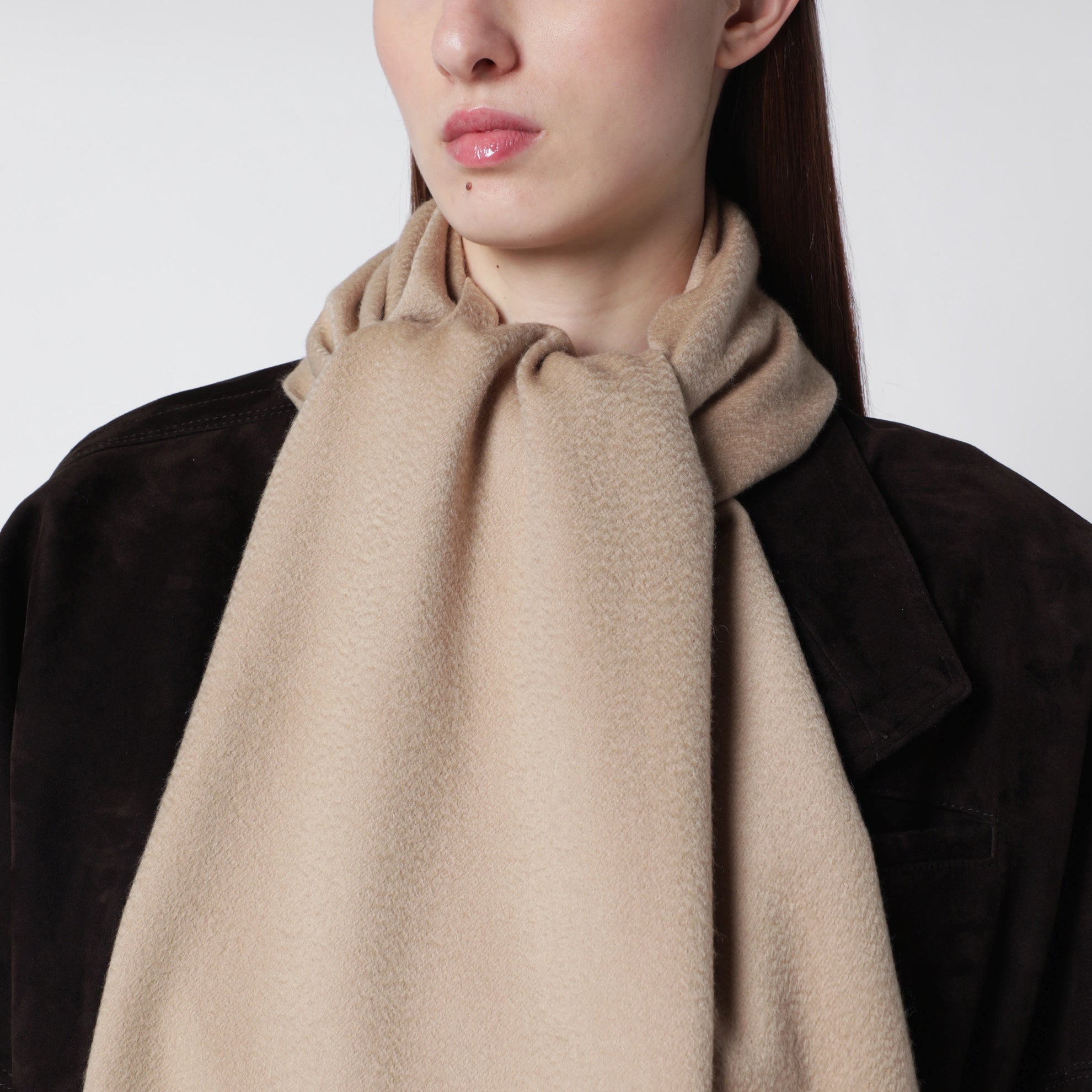 Écharpe beige doré en cachemire