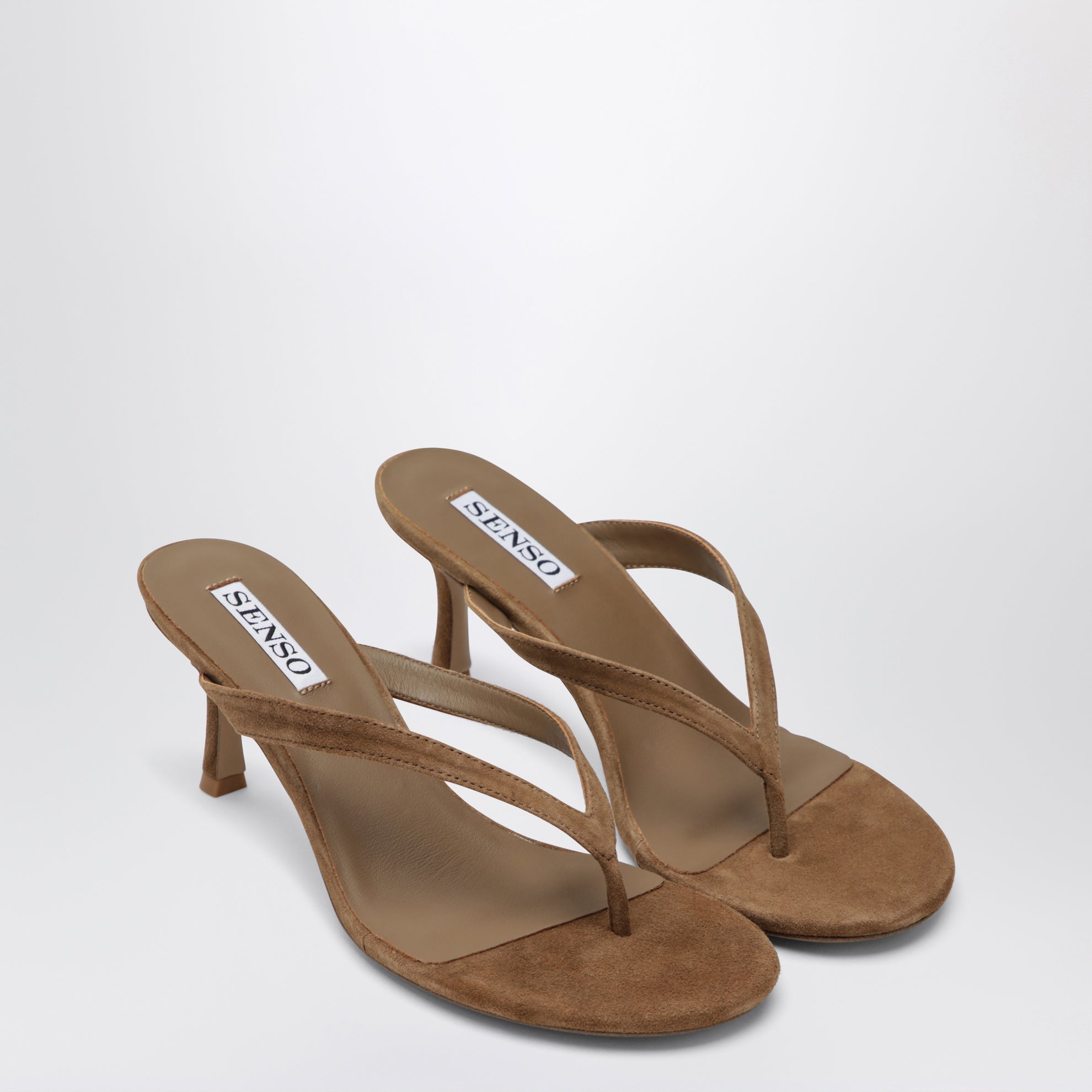 Farah Pantoletten aus Wildleder in Butterscotch-Farbe