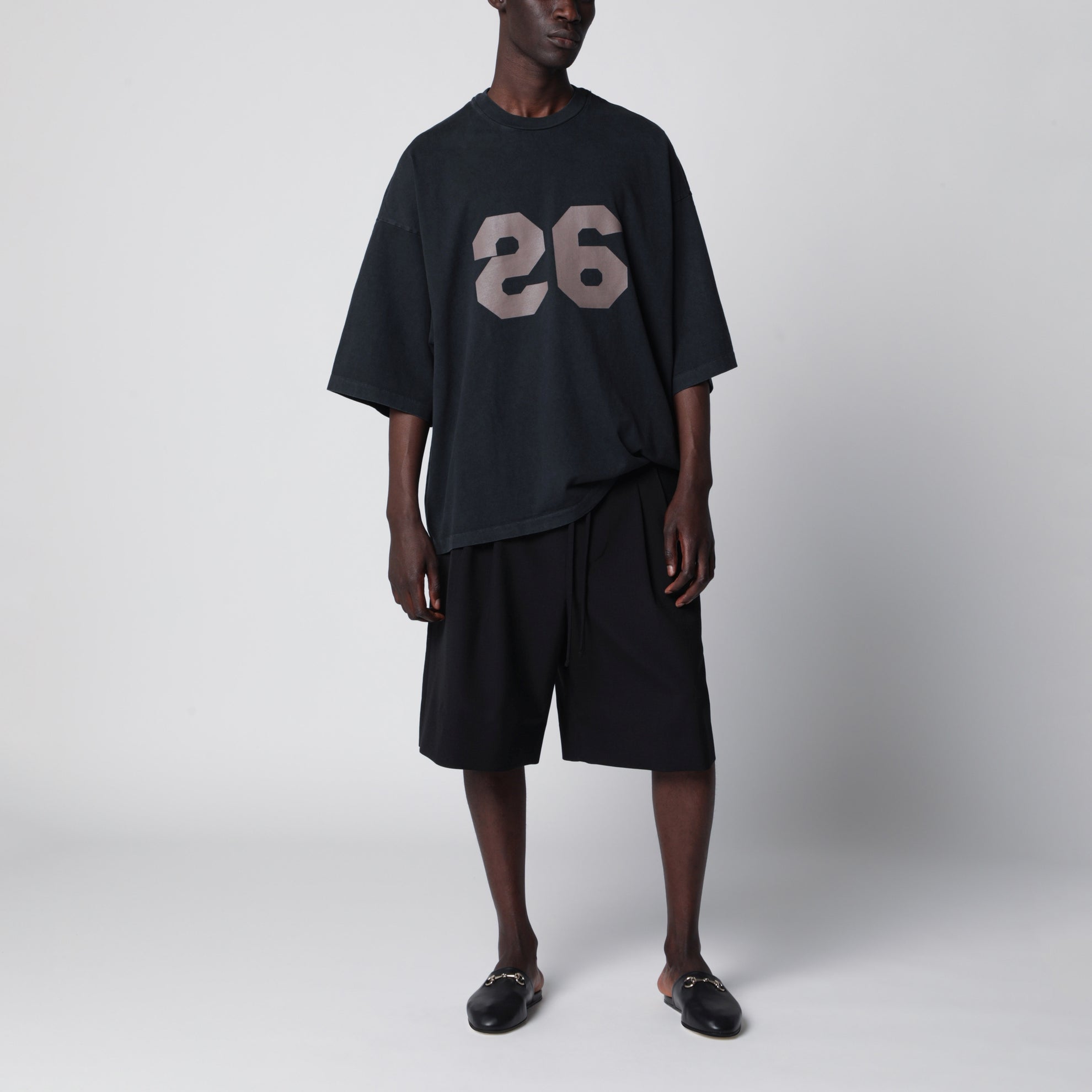 T-shirt 26 in jersey di cotone nero