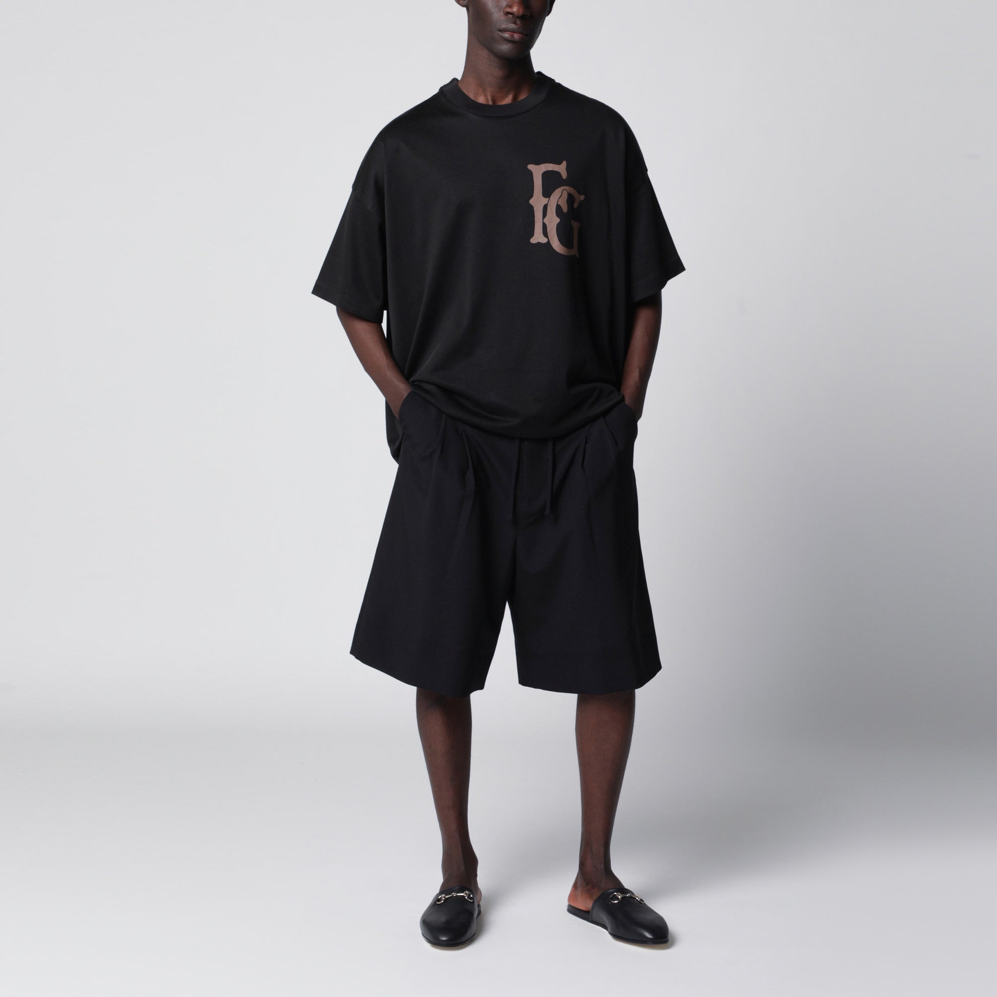 Bermuda ample noir en laine