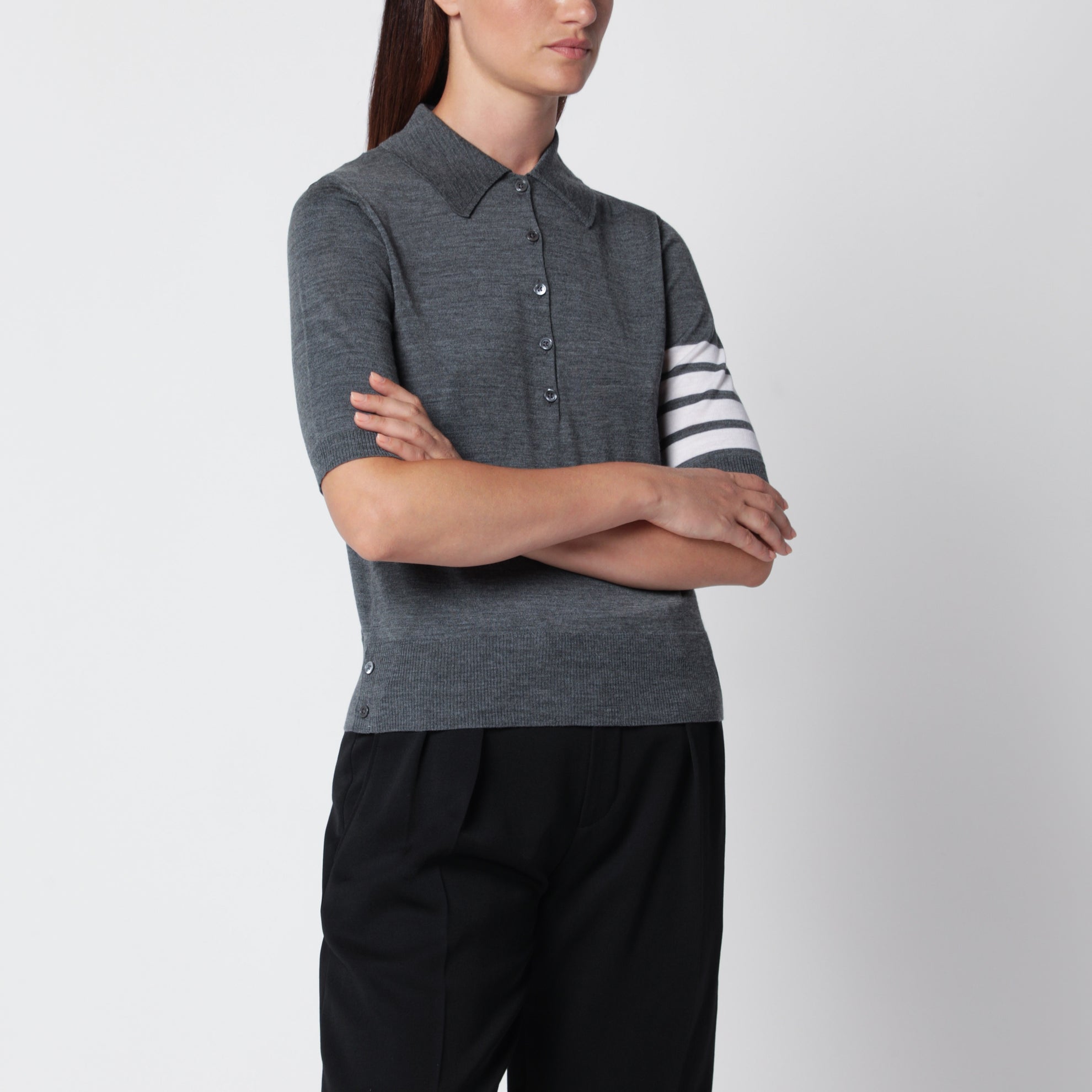 Mittelgraues 4-Streifen-Poloshirt aus Schurwolle