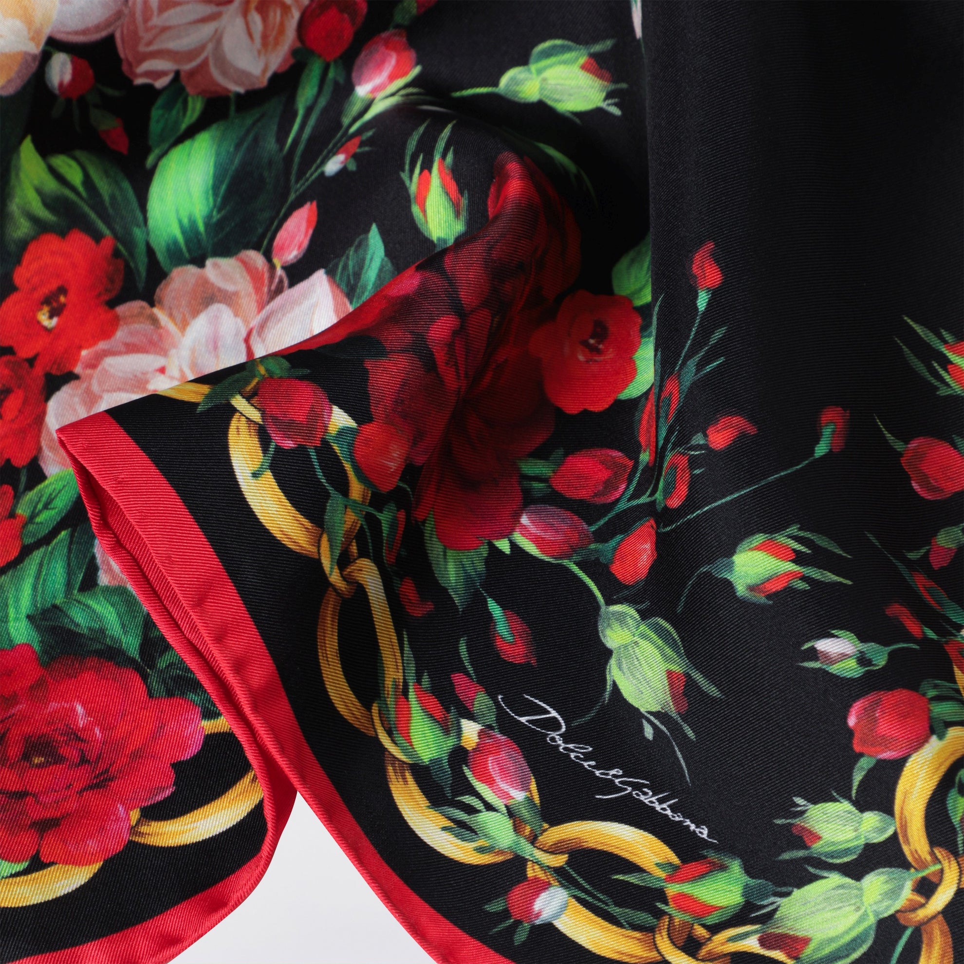 Foulard 50x50 en twill de soie rose bord chaînes