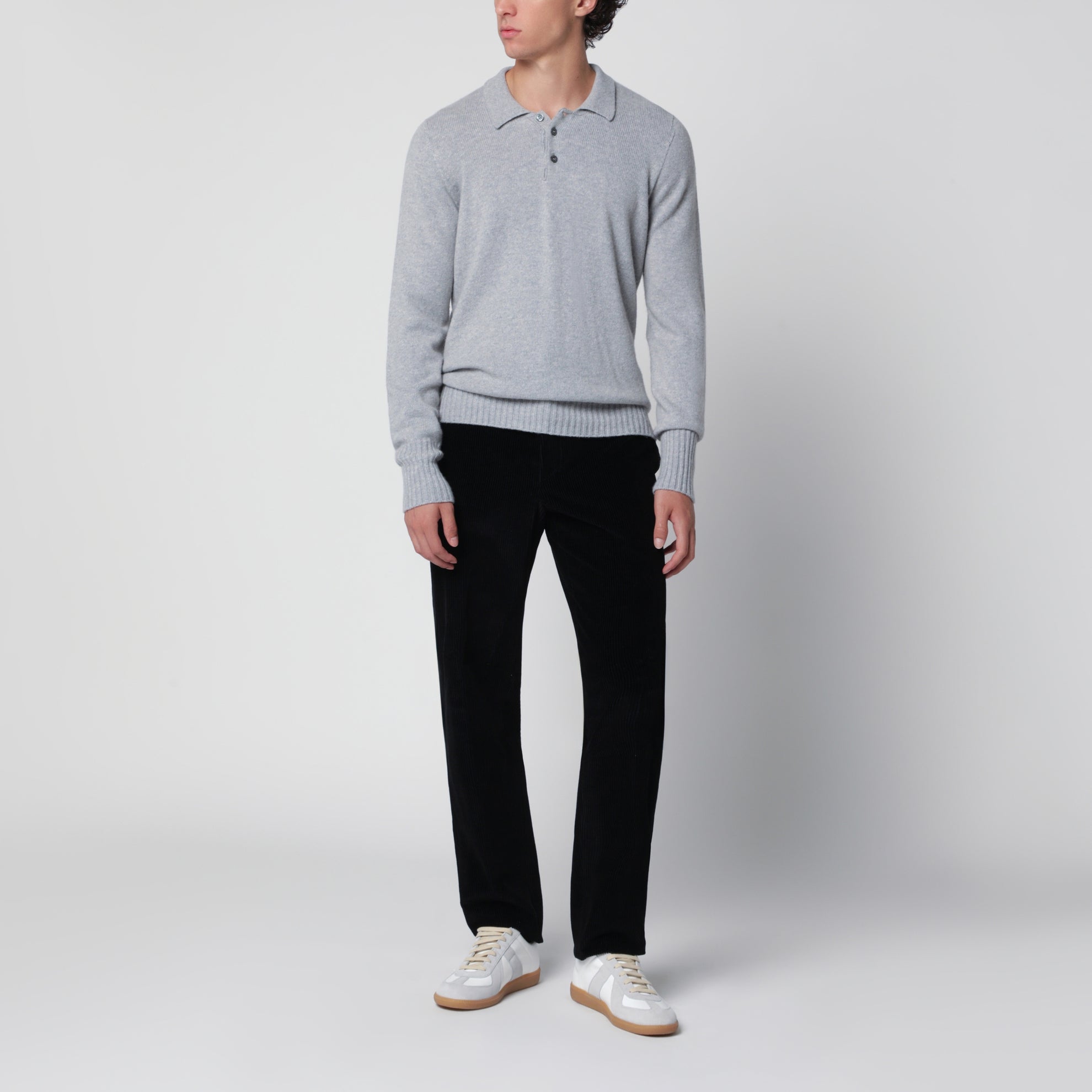 Dunkelgraue Cordhose