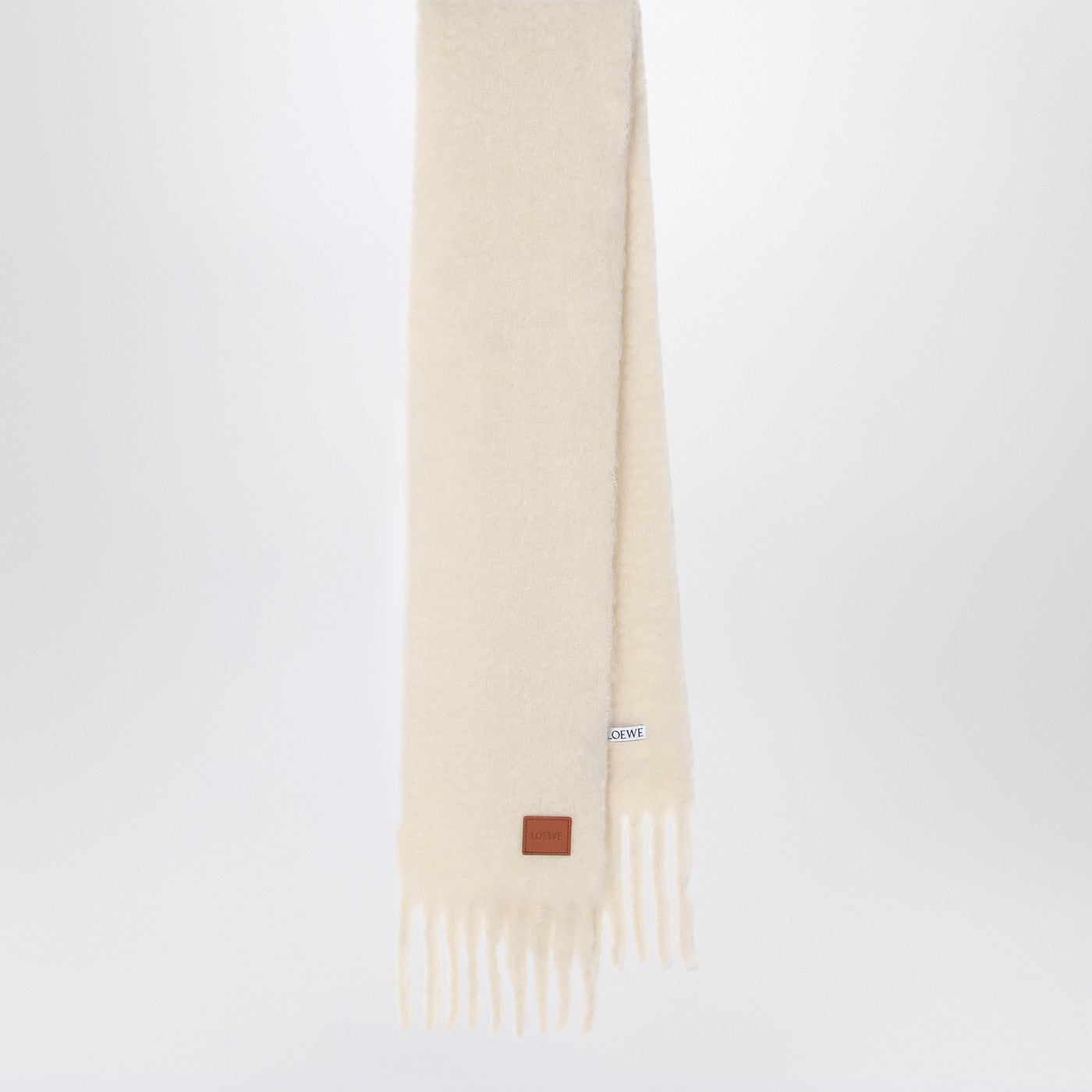 White wool and mohair scarf
