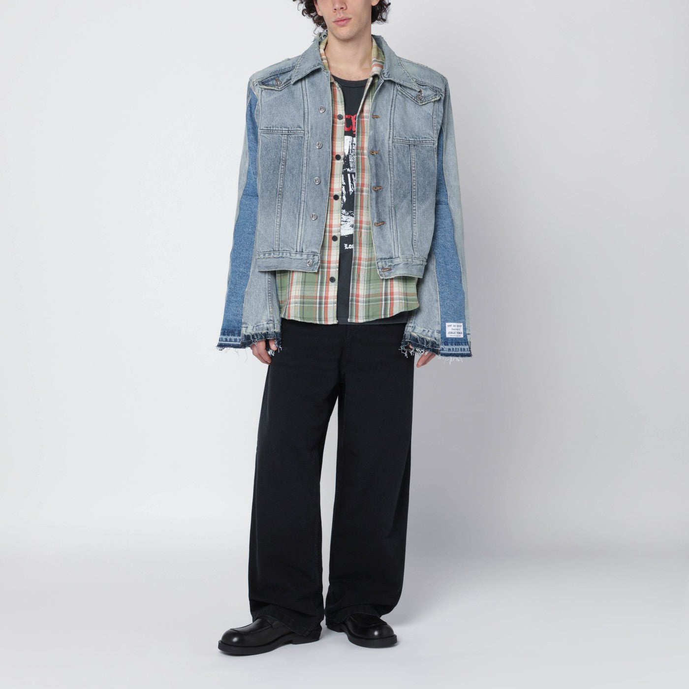 Indigoblaue Denimjacke