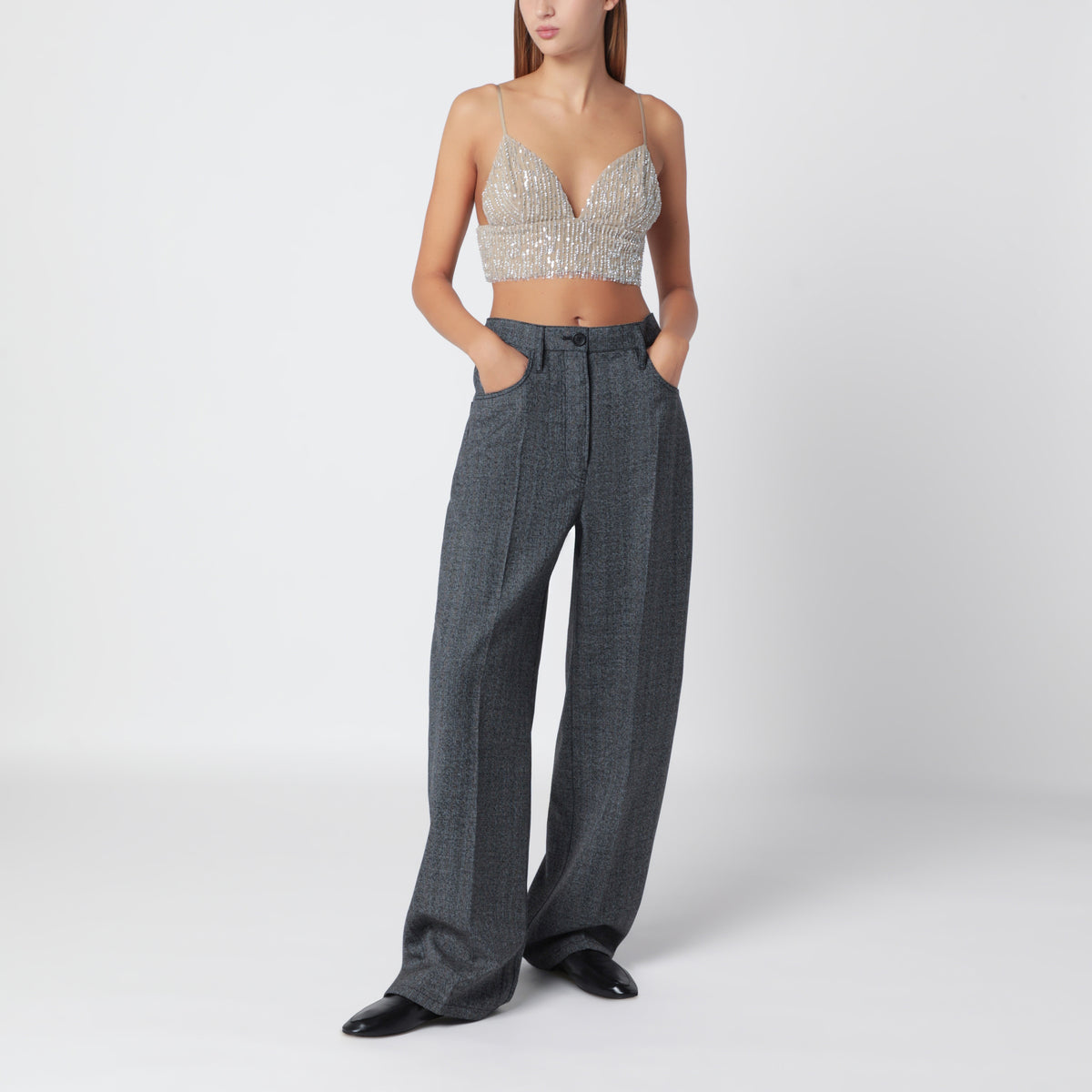 Beige cropped top with sequins