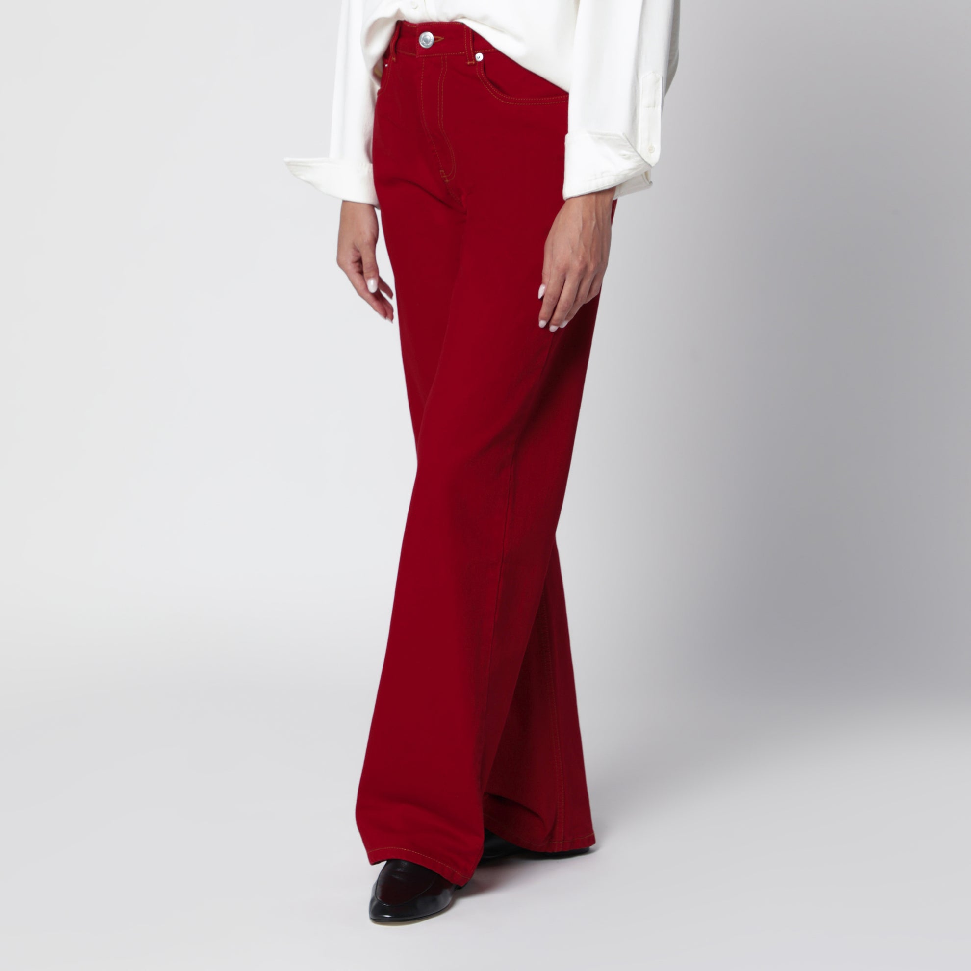 Jeans in twill di cotone rosso rubino